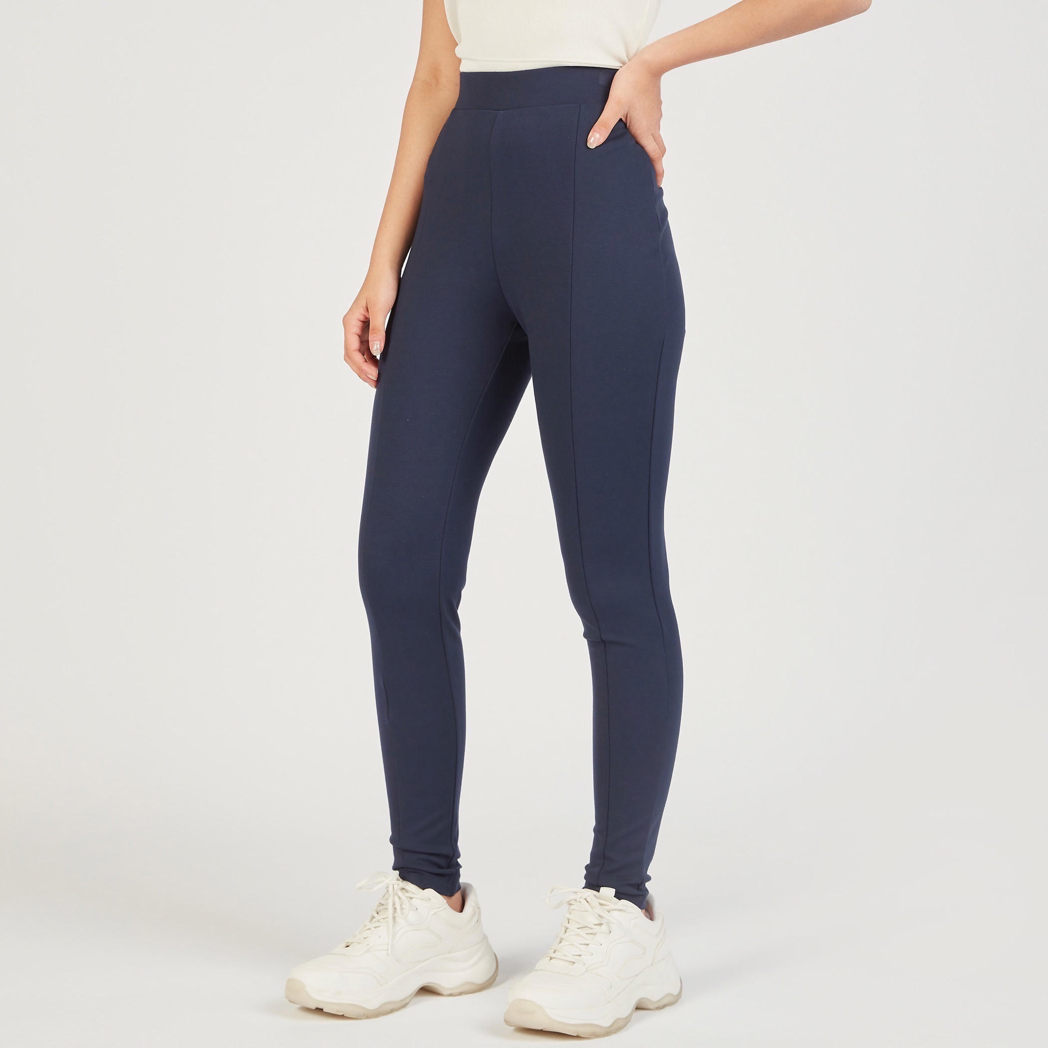 بنطلون ليقنز سادة بخصر مطاطي متوسط الارتفاع-women-clothing-bottoms-leggings-image-9