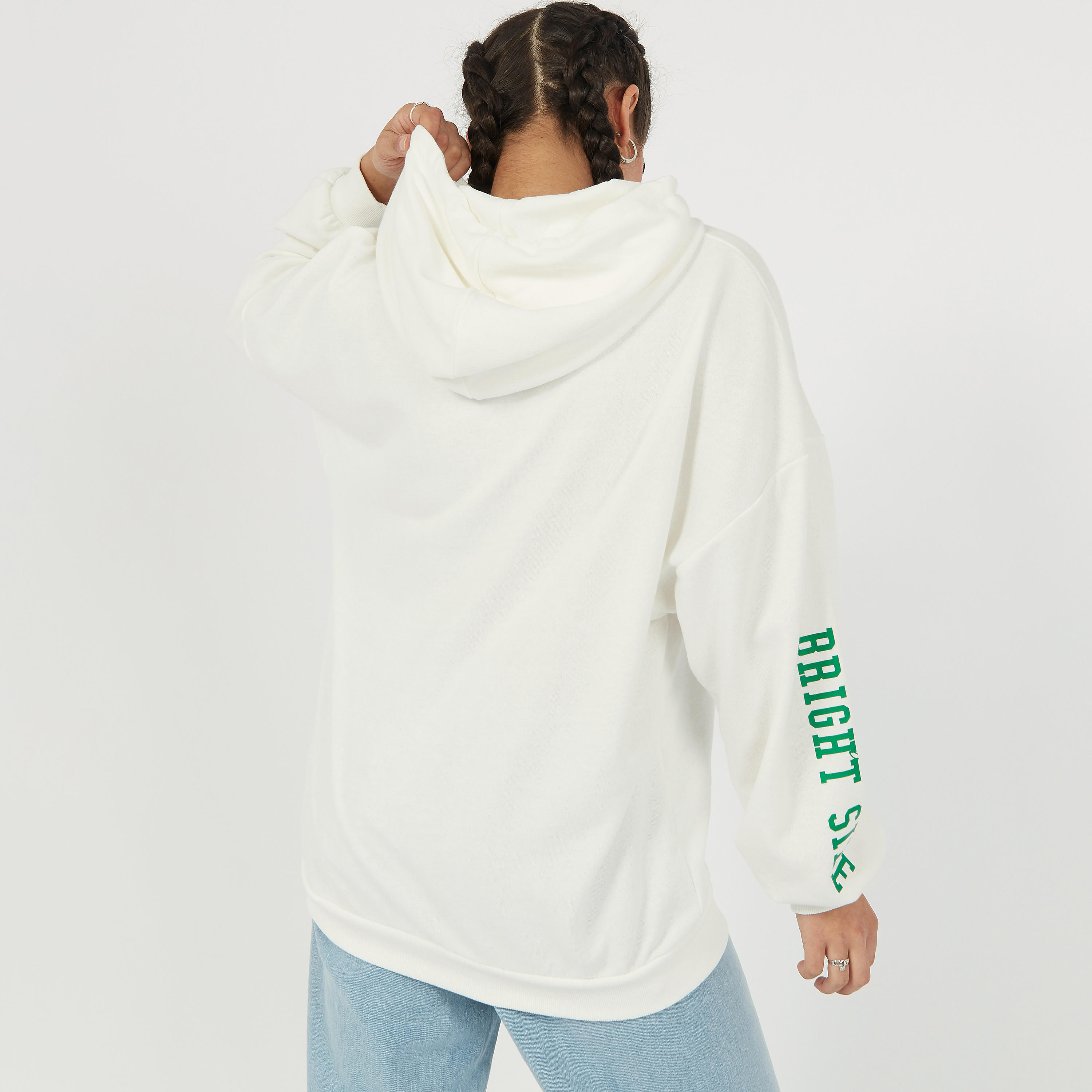 سويت شيرت بأكمام طويلة وقبّعة وطبعات-women-clothing-hoodiesandsweatshirts-hoodies-image-4