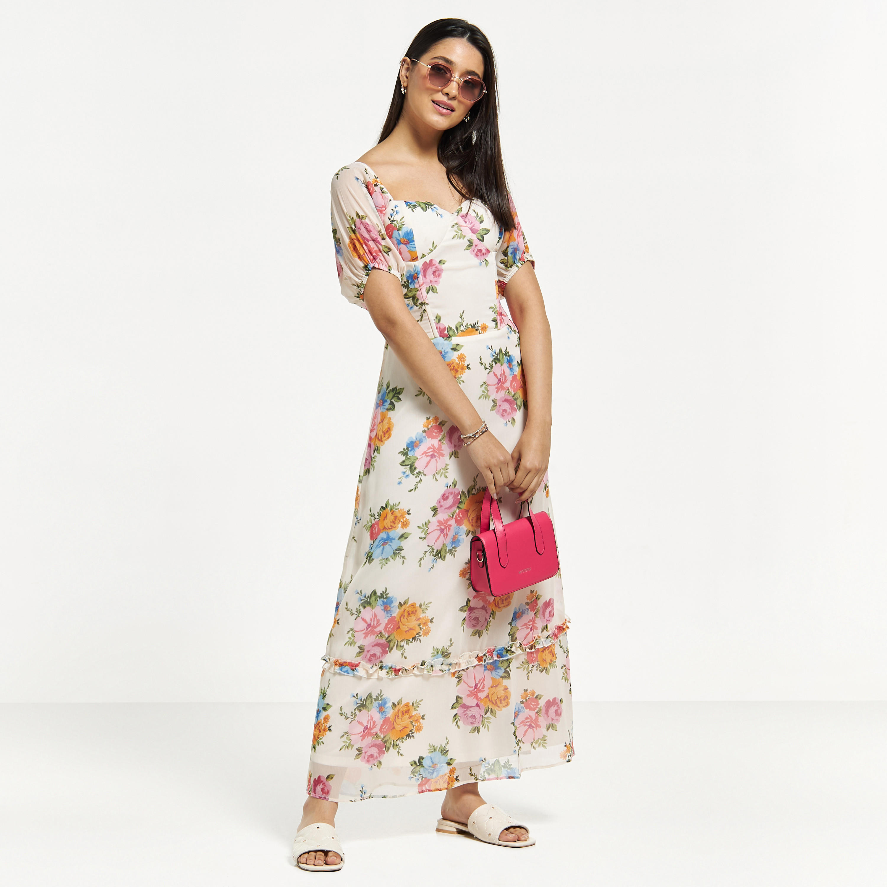 فستان طويل بياقة سويت هارت وطبعات أزهار-women-clothing-dresses-image-6