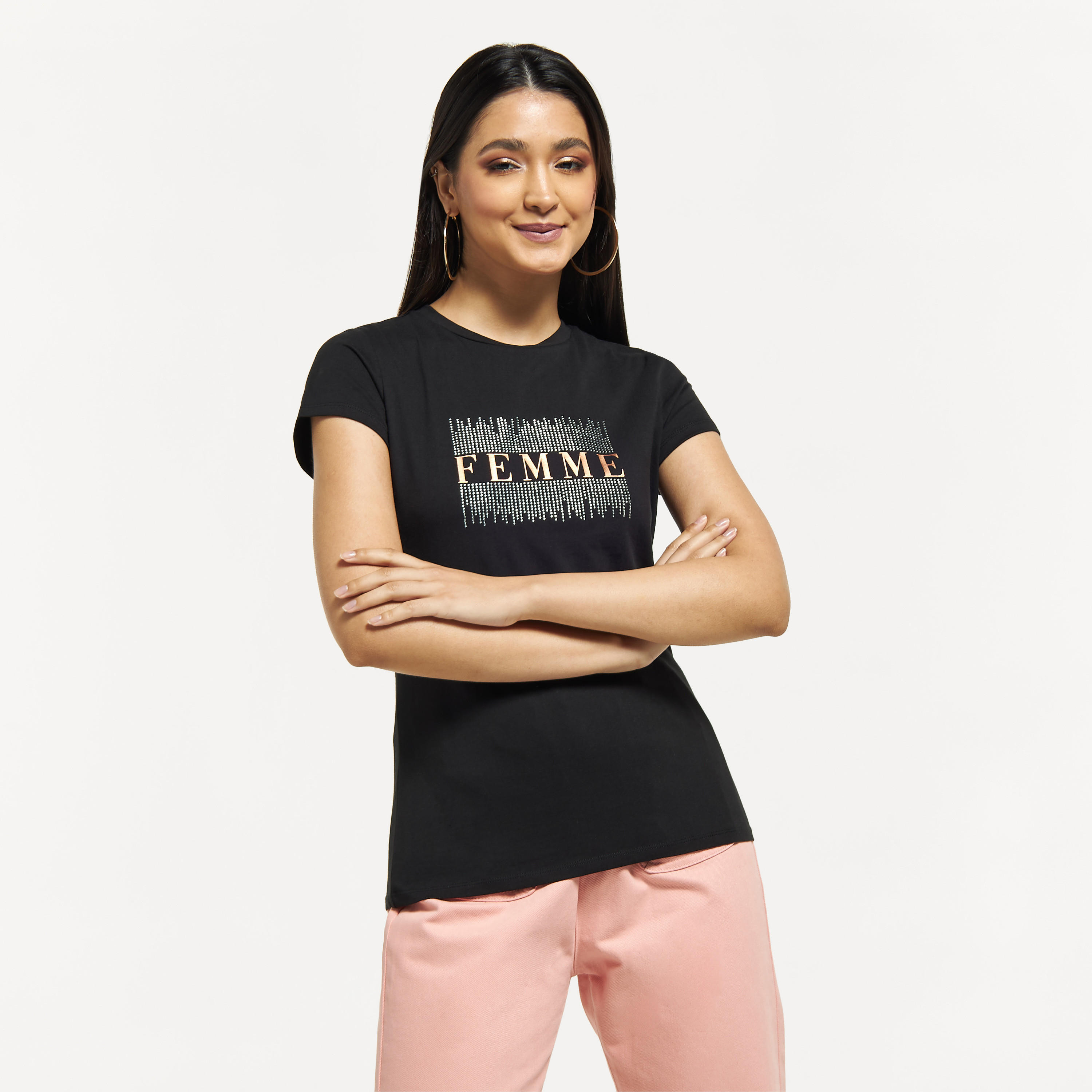 تيشيرت مزيّن بياقة ضيقة وأكمام قصيرة-women-clothing-tshirts-image-1