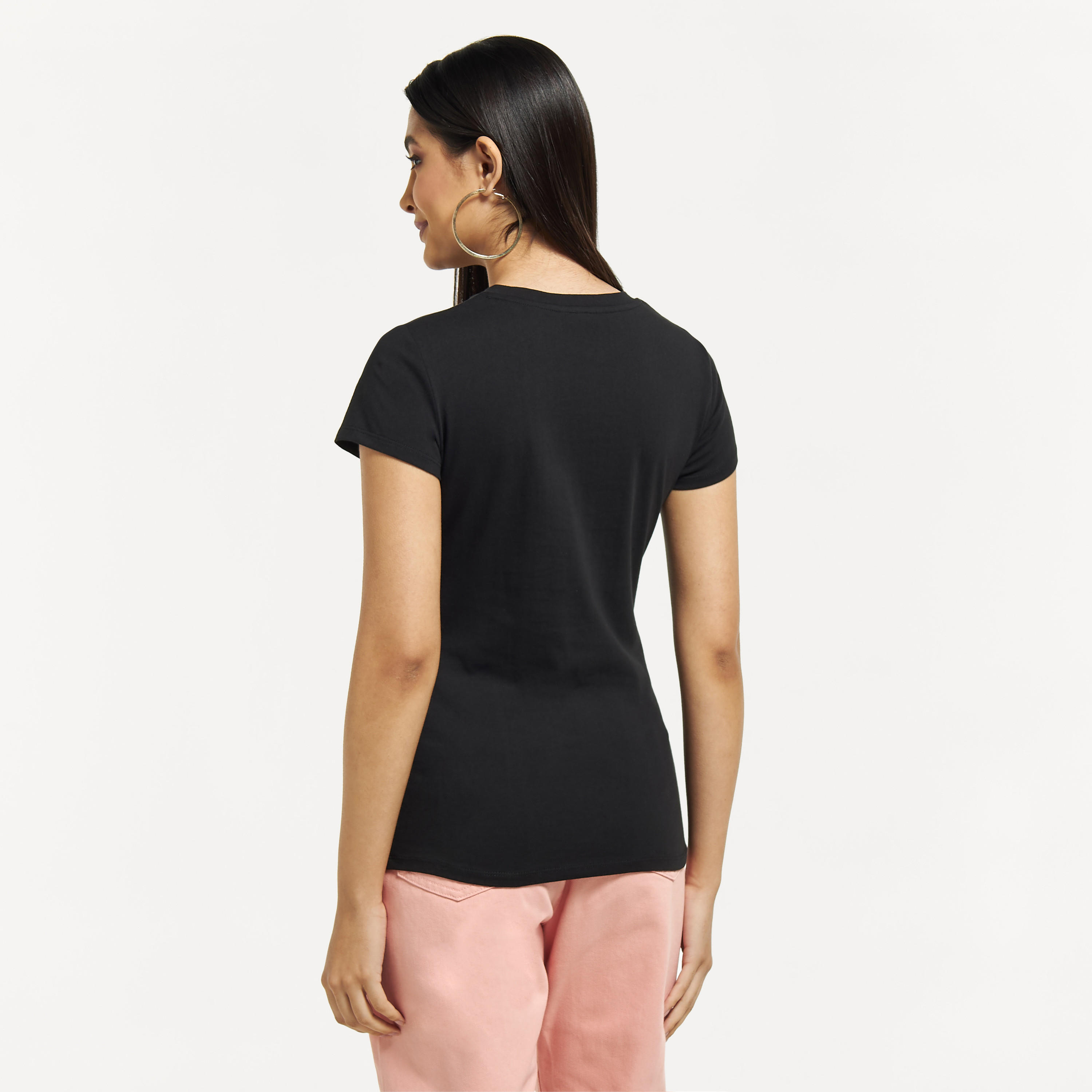 تيشيرت مزيّن بياقة ضيقة وأكمام قصيرة-women-clothing-tshirts-image-3