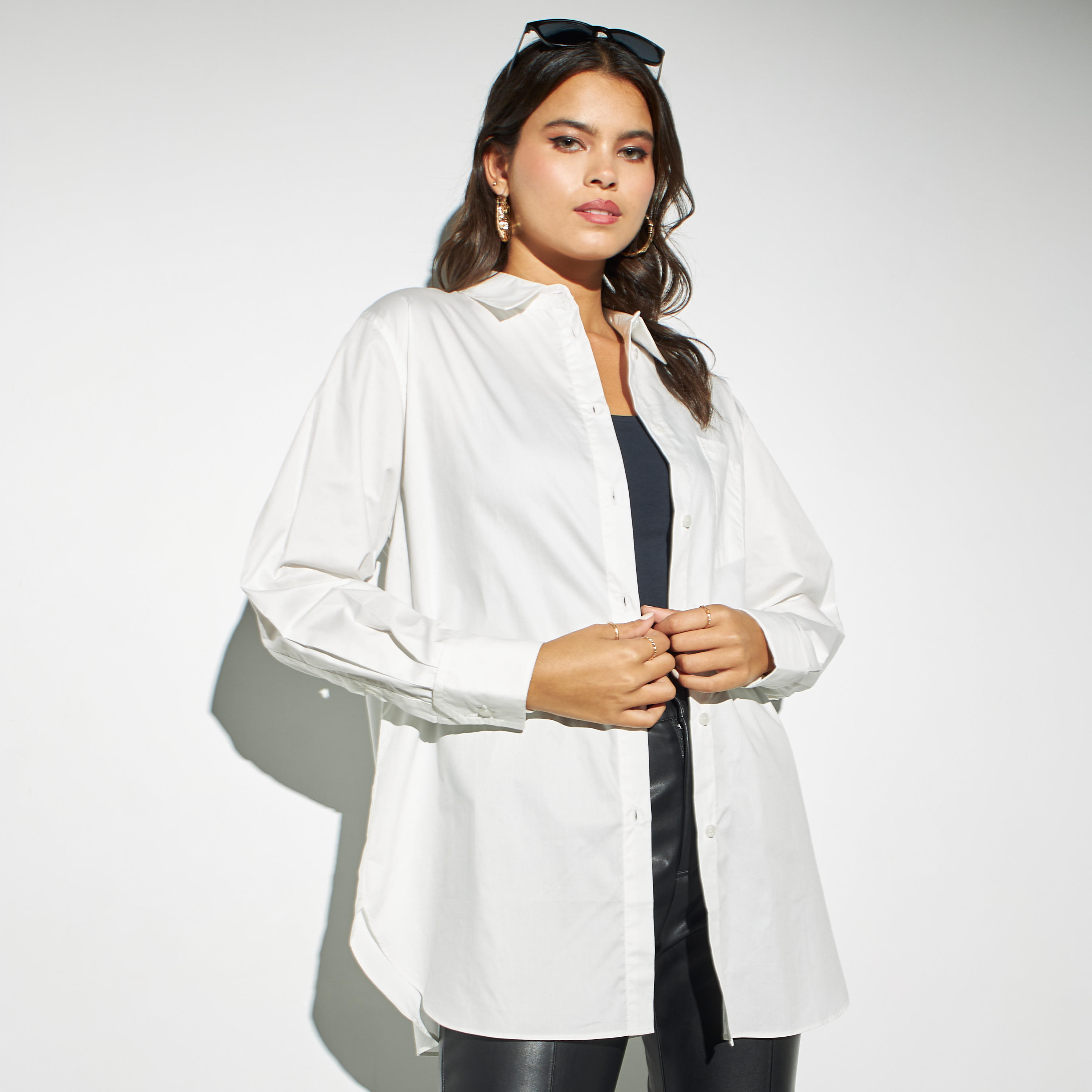 قميص سادة واسع بأكمام طويلة وجيوب-women-clothing-shirtsandblouses-shirts-image-4