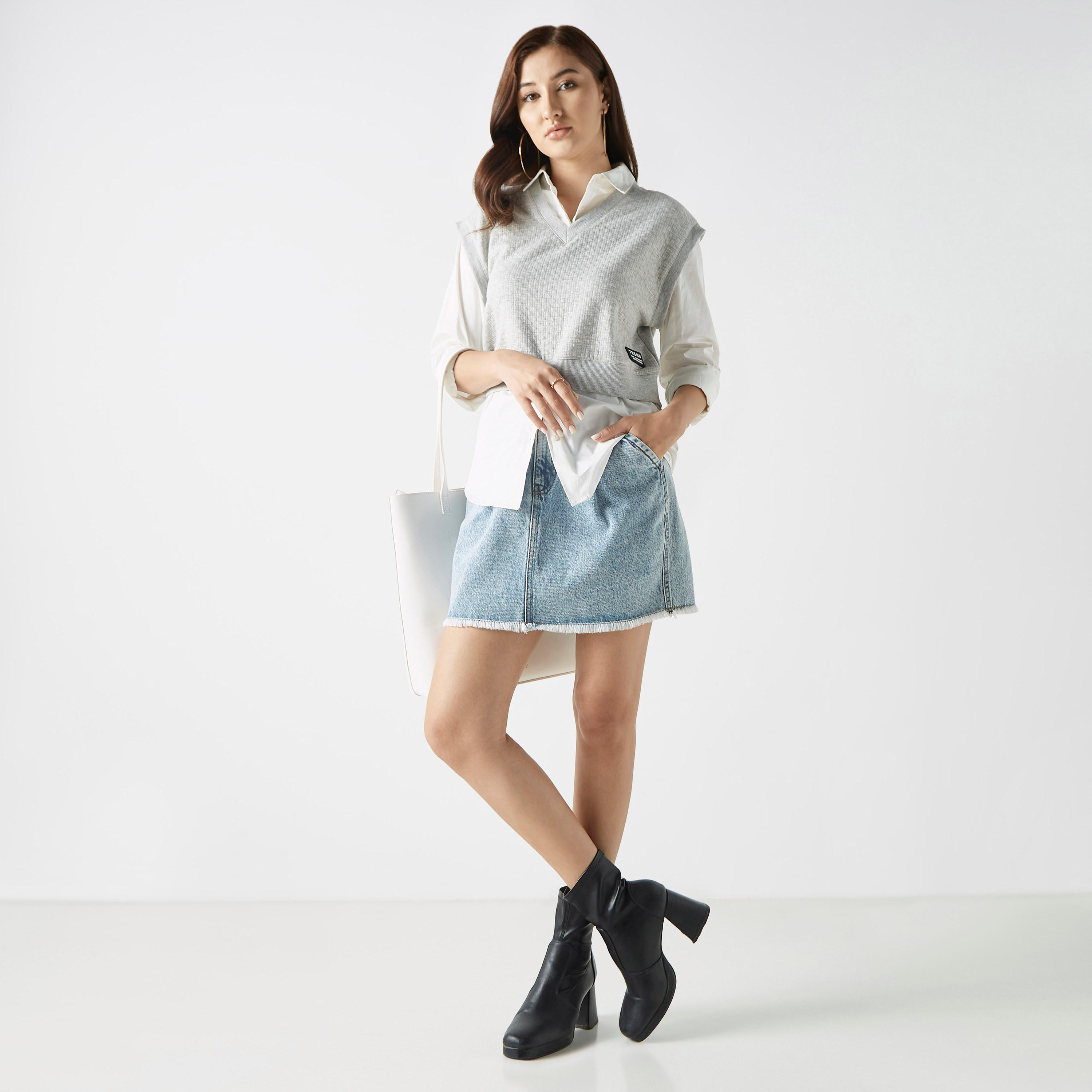 بلوزة بارزة الملمس-women-clothing-shirtsandblouses-blouses-image-2