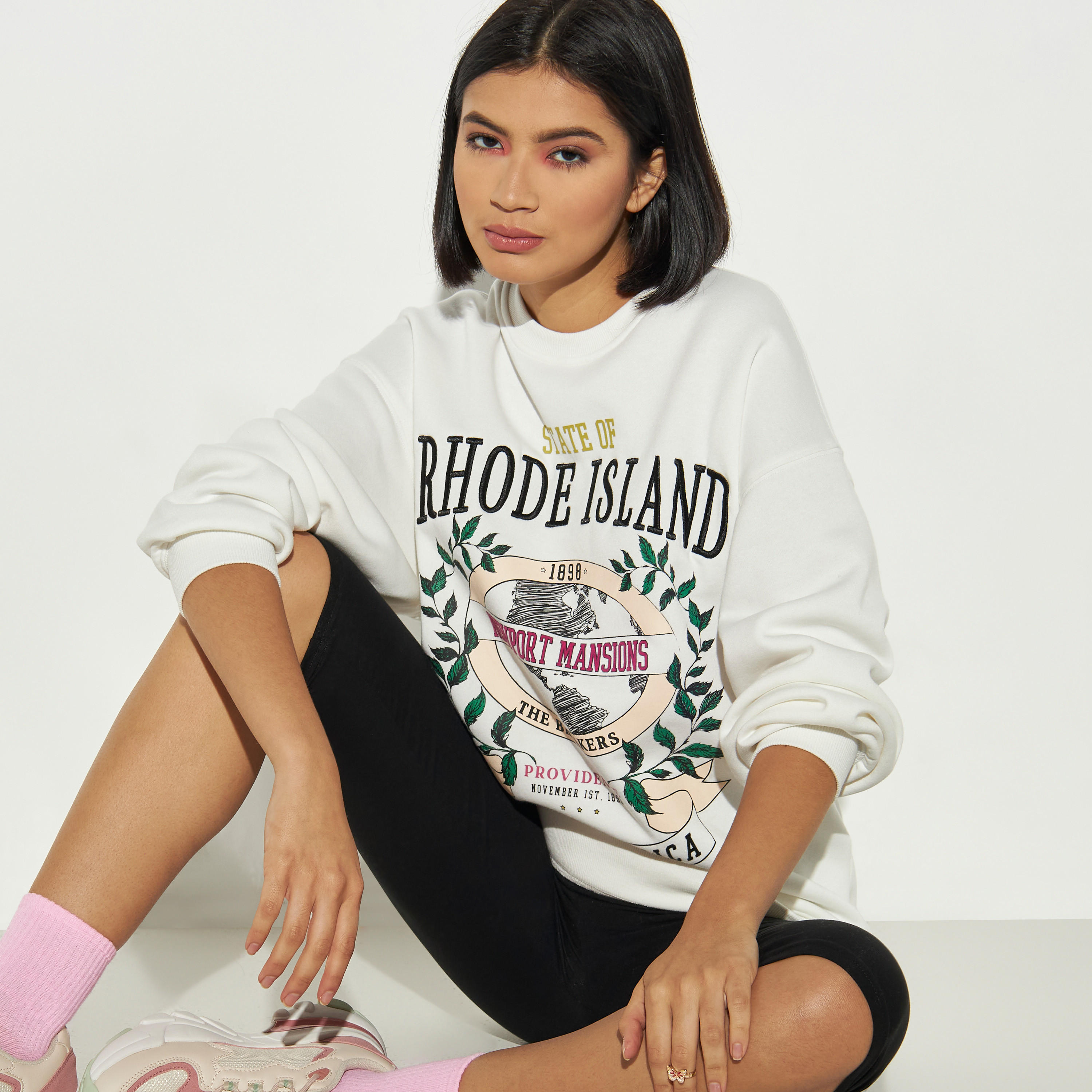 Typographic Print Sweatshirt-women-winterwear-hoodiesandsweatshirts-sweatshirts-image-1