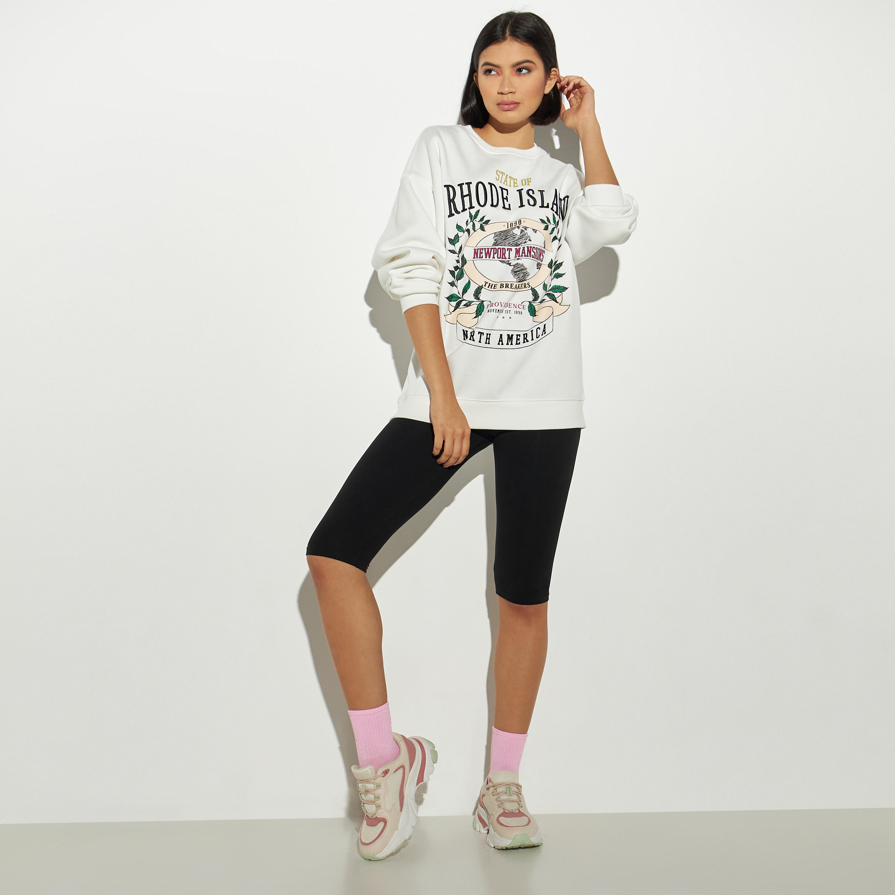 Typographic Print Sweatshirt-women-winterwear-hoodiesandsweatshirts-sweatshirts-image-2