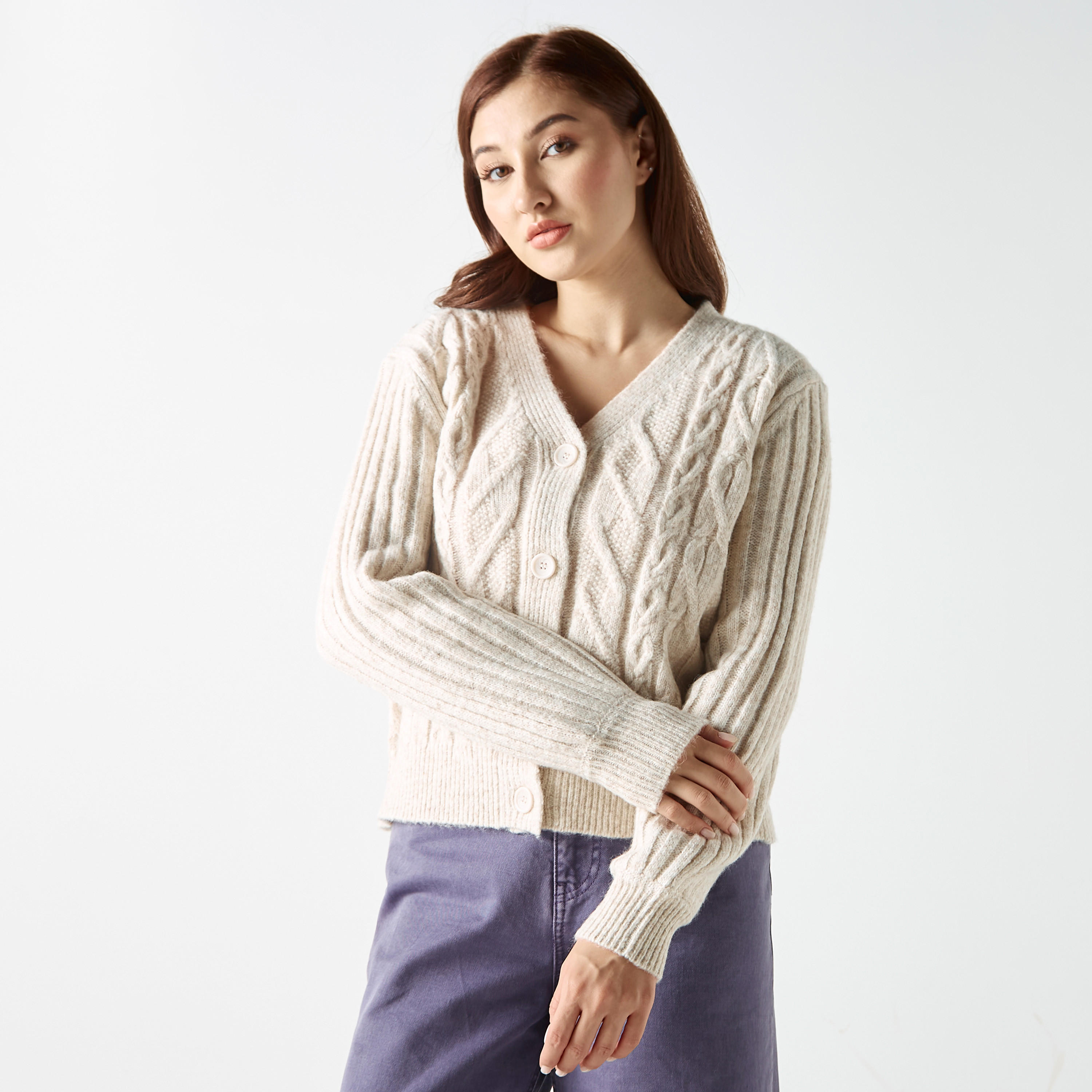 كارديجان محبوك بأكمام طويلة وياقة v-women-winterwear-cardigansandjumpers-cardigans-image-1
