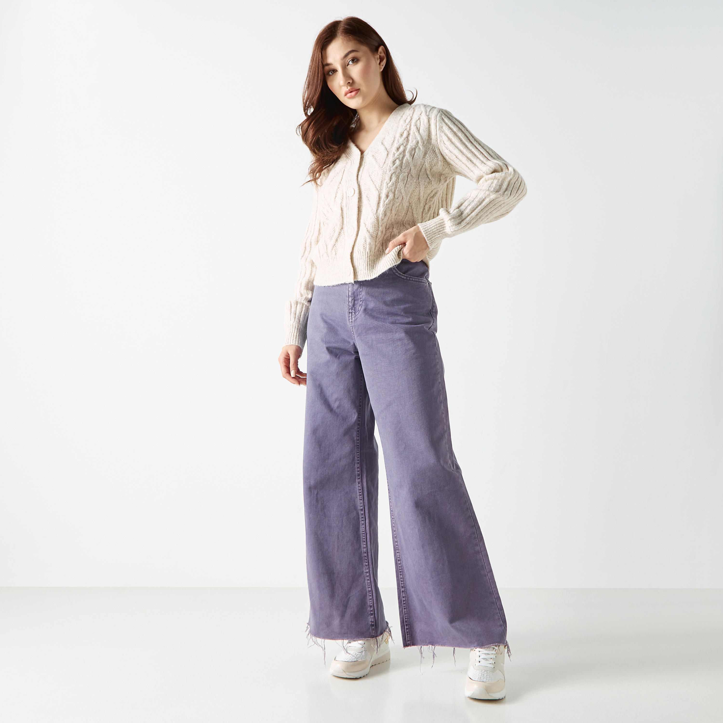 كارديجان محبوك بأكمام طويلة وياقة v-women-winterwear-cardigansandjumpers-cardigans-image-2