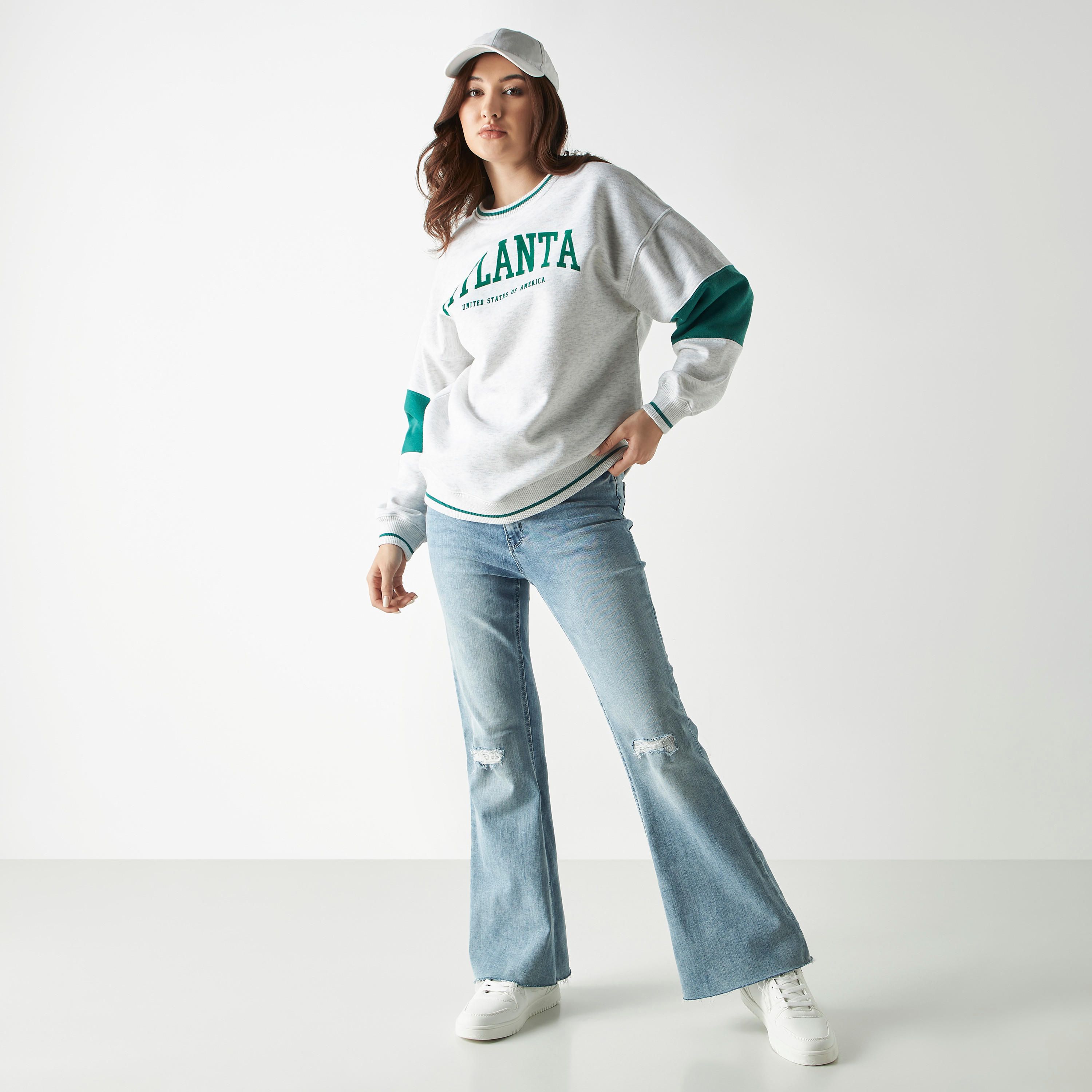 سويت شيرت بأكمام طويلة وطبعات-women-winterwear-hoodiesandsweatshirts-sweatshirts-image-3