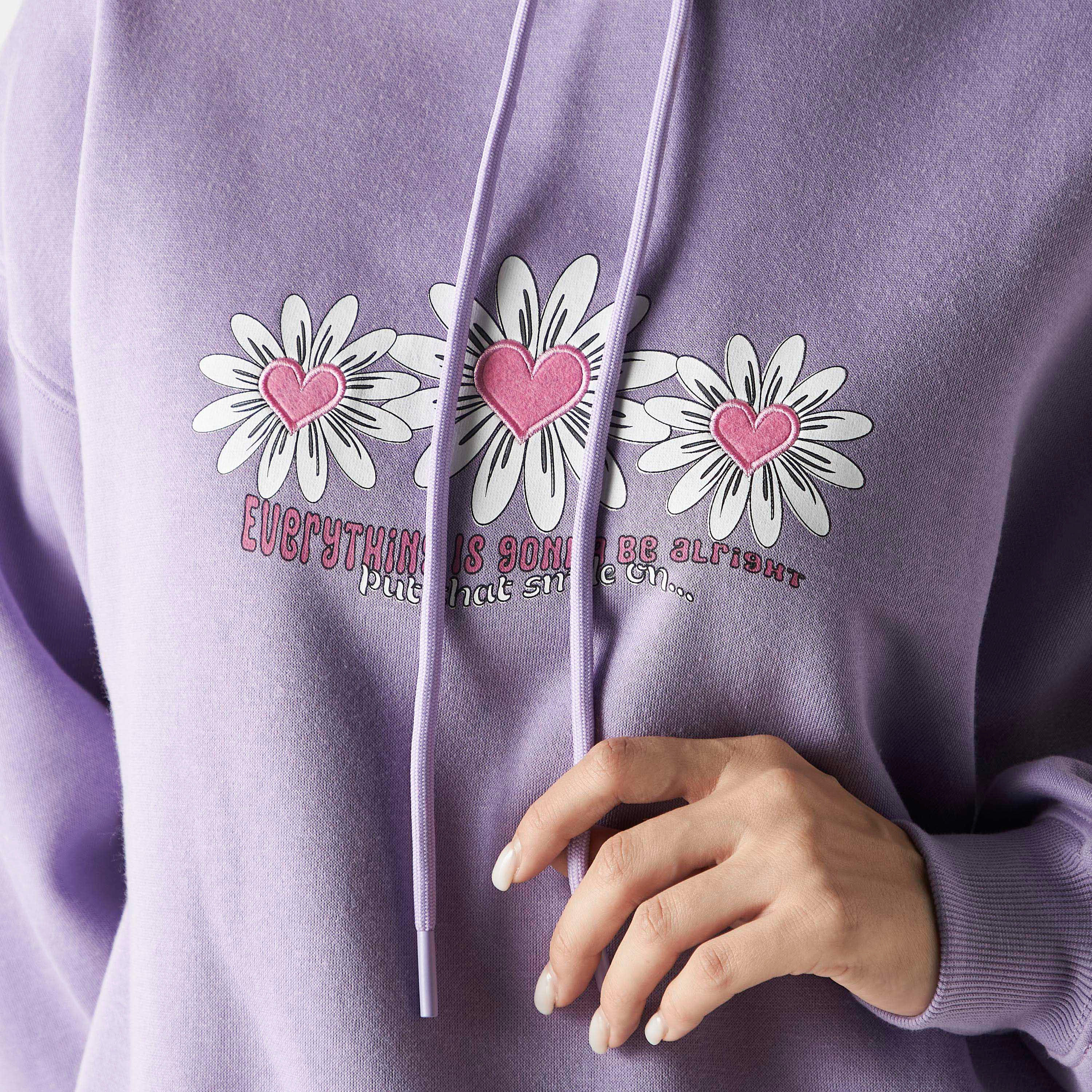 سويت شيرت بقبعة وأكمام طويلة وطبعات-women-winterwear-hoodiesandsweatshirts-hoodies-image-1