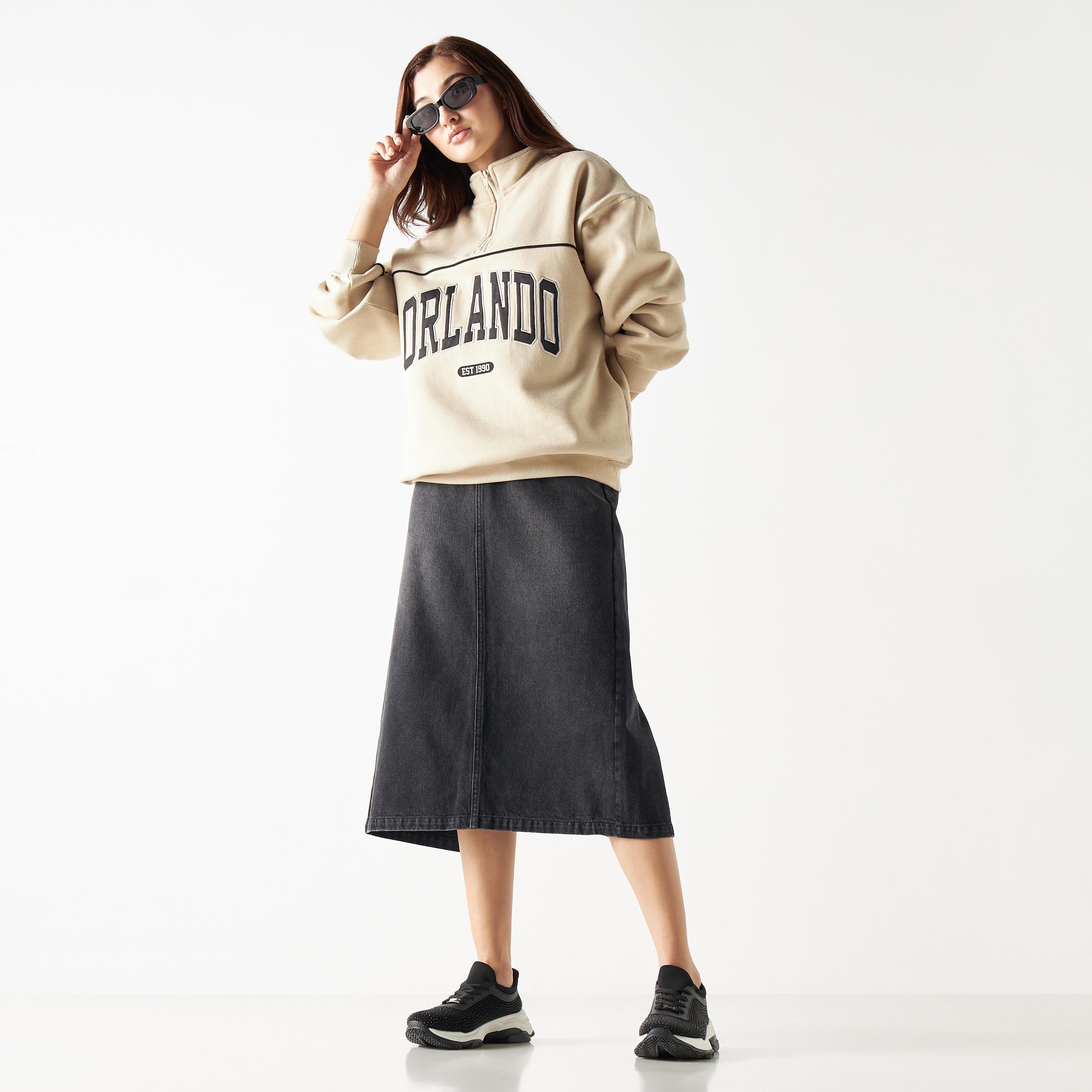 سويت شيرت بأكمام طويلة وطبعات-women-winterwear-hoodiesandsweatshirts-sweatshirts-image-3