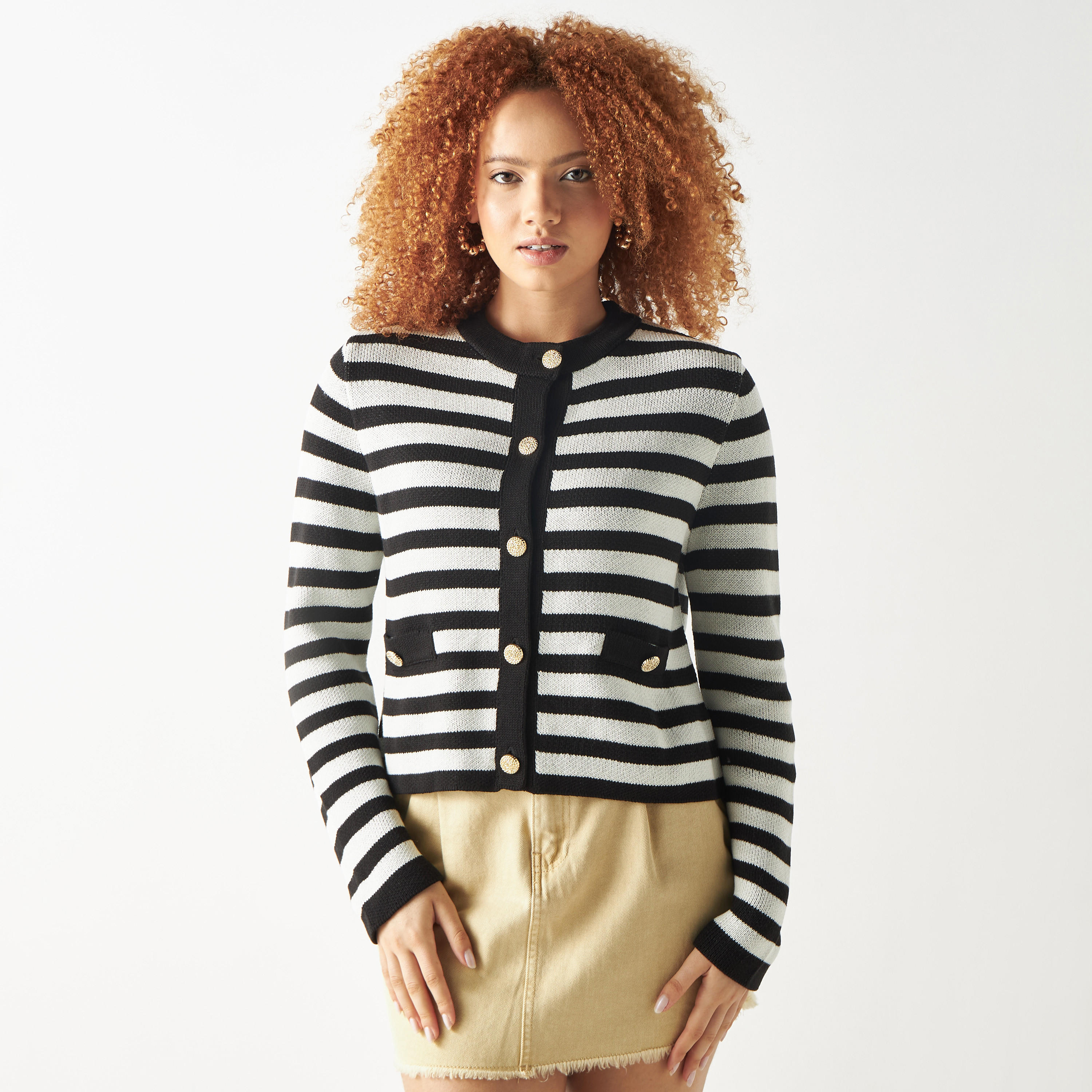 كارديجان مقلم بأكمام طويلة وأزرار-women-winterwear-cardigansandjumpers-cardigans-image-1