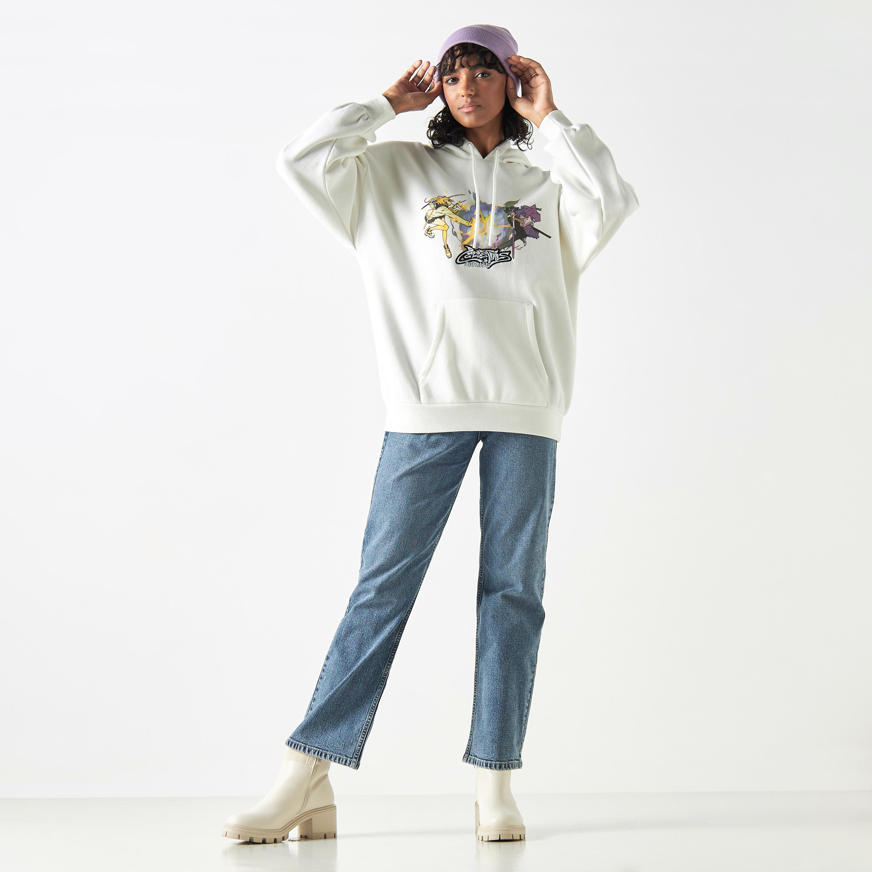 هودي فضفاض بأكمام بأكتاف منسدلة وجيب كنغر وطبعات-women-winterwear-hoodiesandsweatshirts-hoodies-image-2