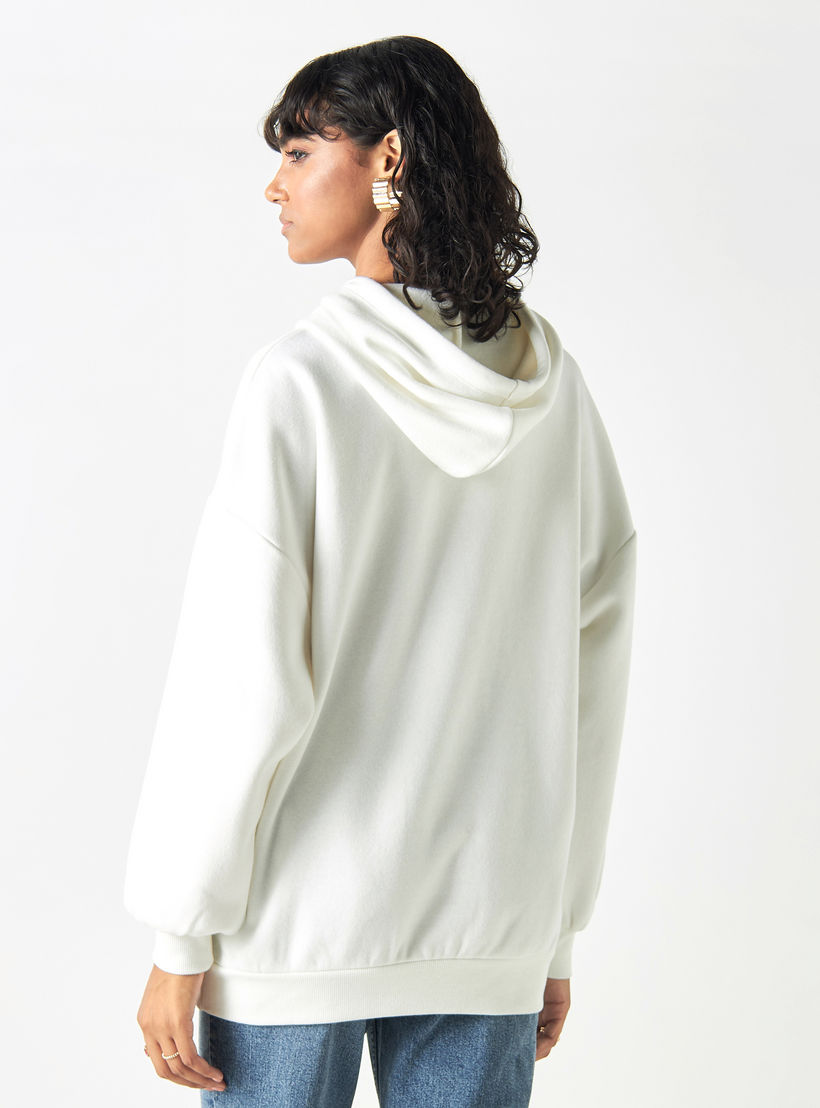 هودي فضفاض بأكمام بأكتاف منسدلة وجيب كنغر وطبعات-women-winterwear-hoodiesandsweatshirts-hoodies-image-3