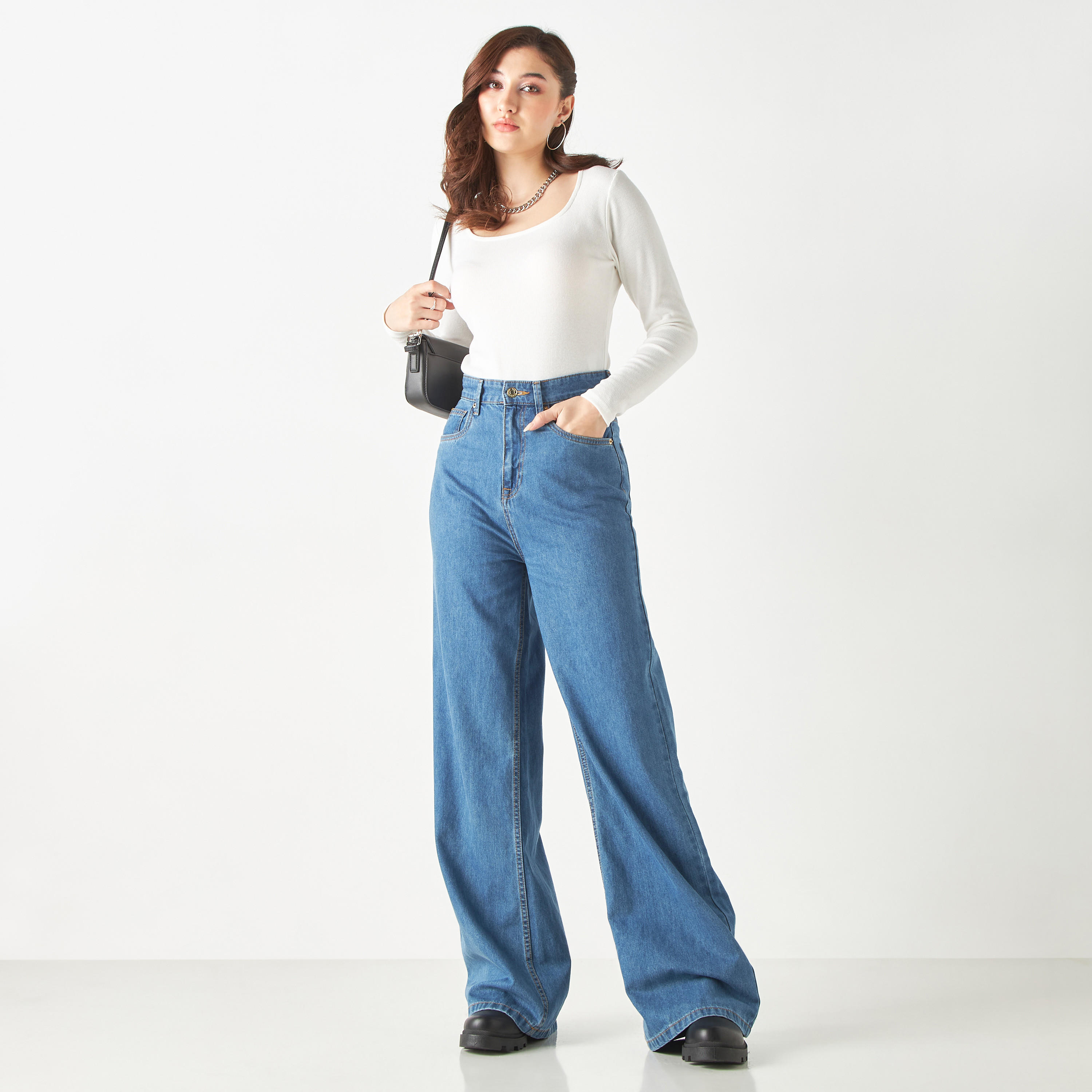 بودي سوت بياقة مربعة وأكمام طويلة-women-clothing-tshirts-image-2