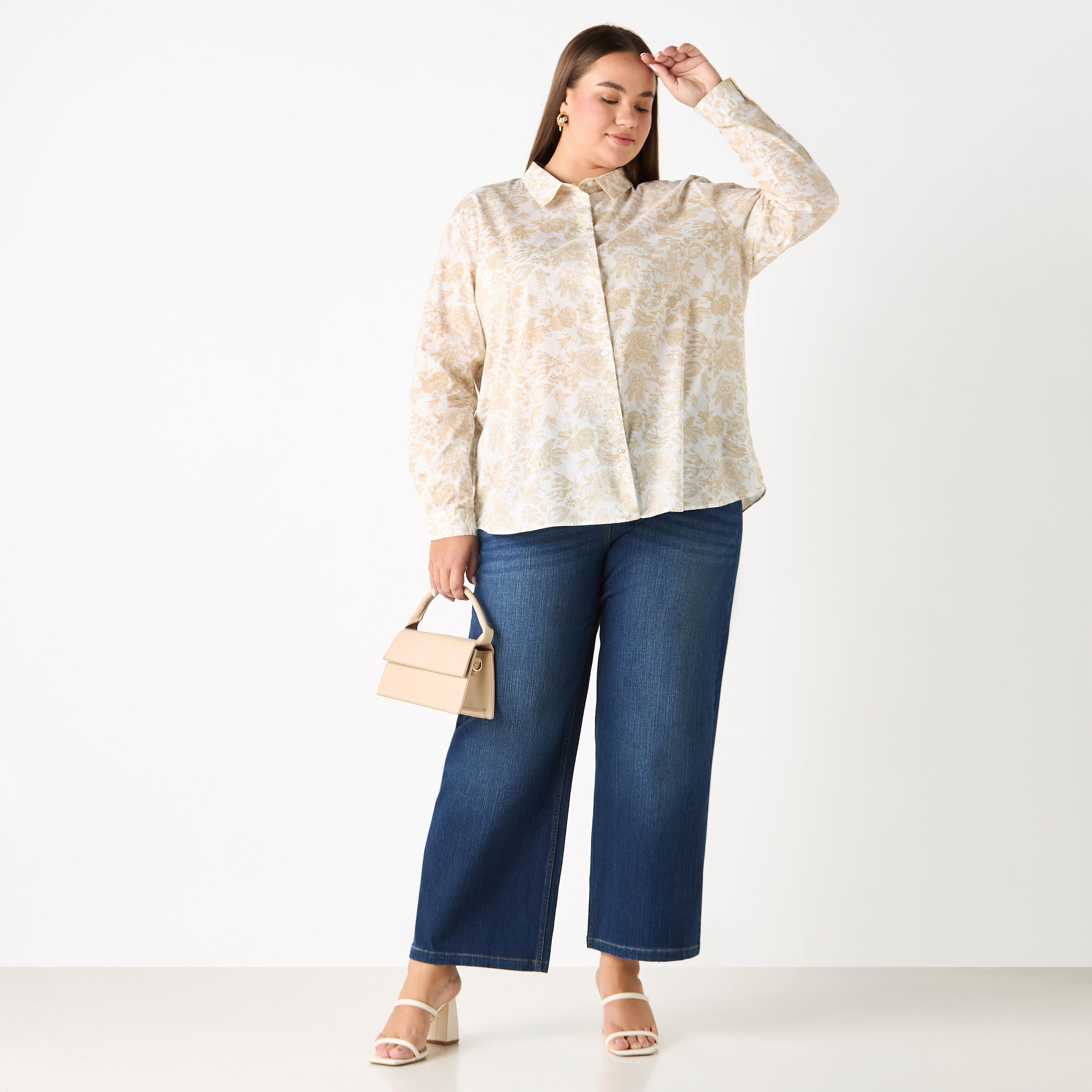 قميص بياقة عادية وأكمام طويلة وطبعات أزهار-women-clothing-shirtsandblouses-shirts-image-2