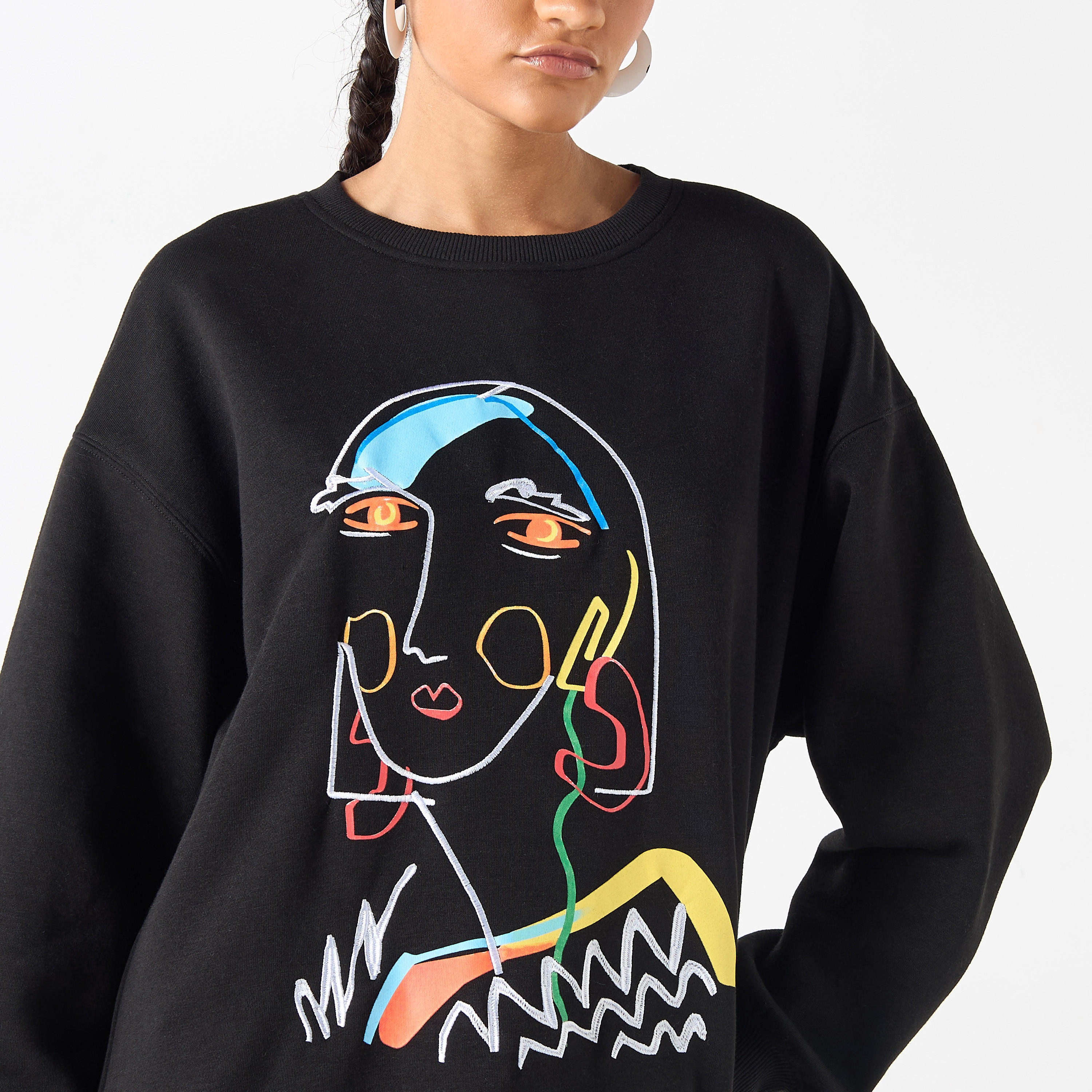 Printed Long Sleeves Sweatshirt with Crew Neck-women-winterwear-hoodiesandsweatshirts-sweatshirts-image-8