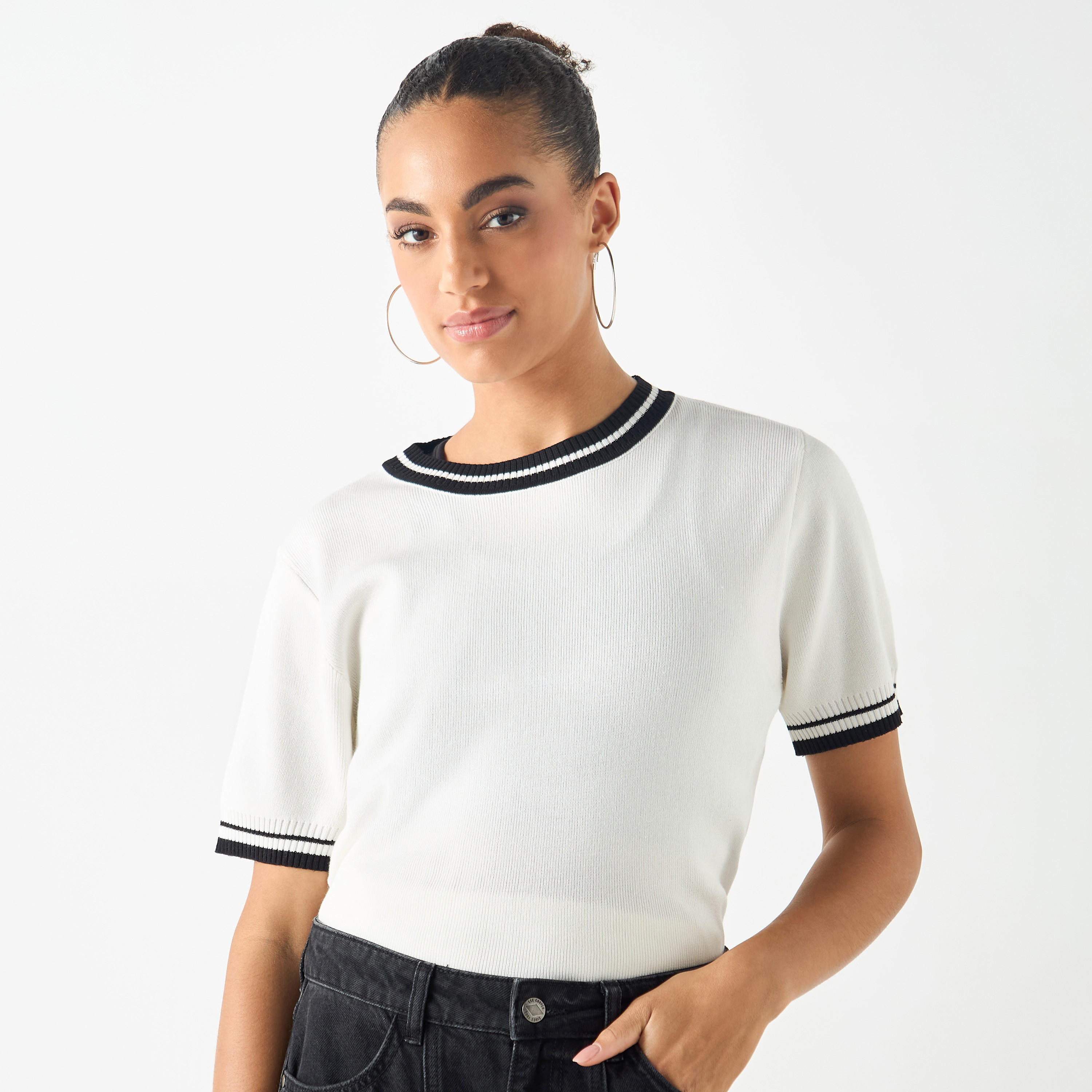 Plain Round Neck T-shirt with Short Sleeves-women-clothing-tshirts-image-1