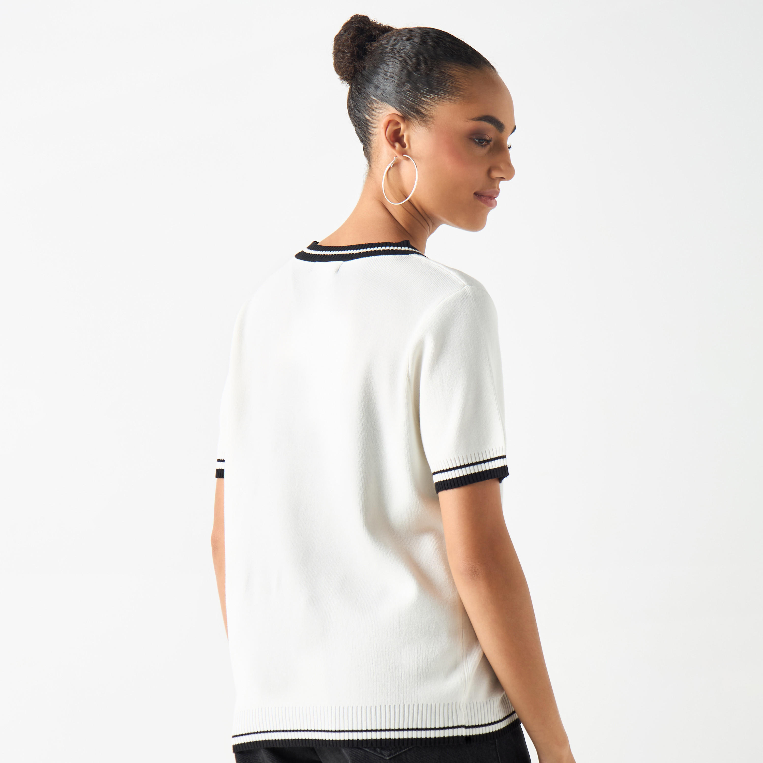 Plain Round Neck T-shirt with Short Sleeves-women-clothing-tshirts-image-3
