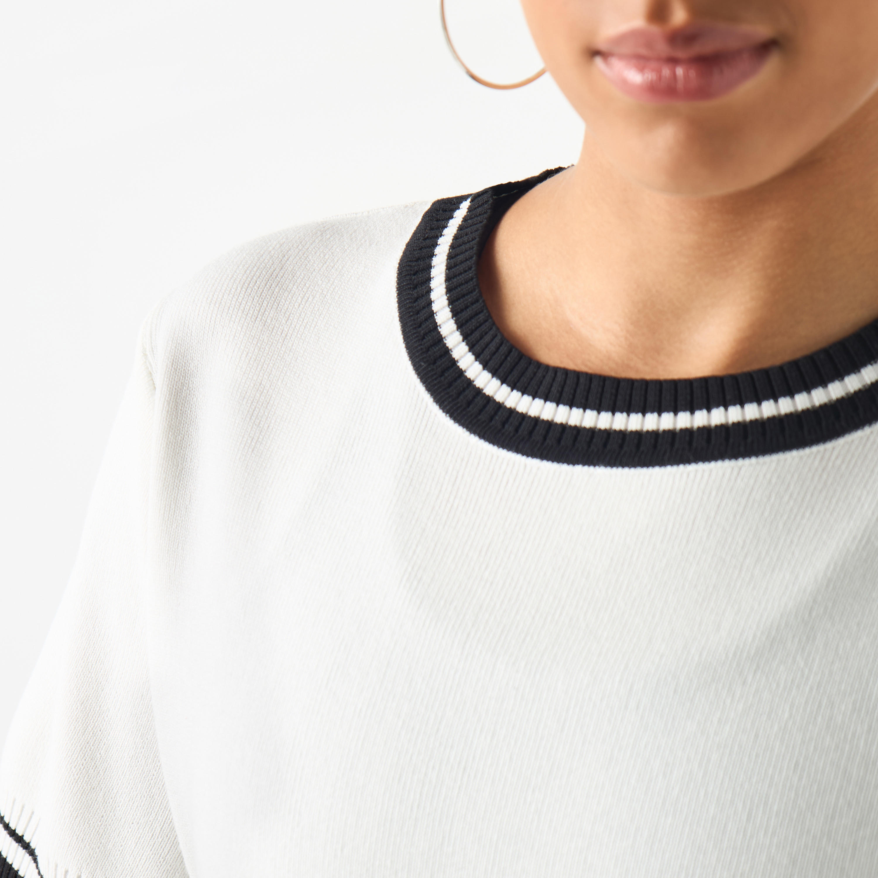 Plain Round Neck T-shirt with Short Sleeves-women-clothing-tshirts-image-4