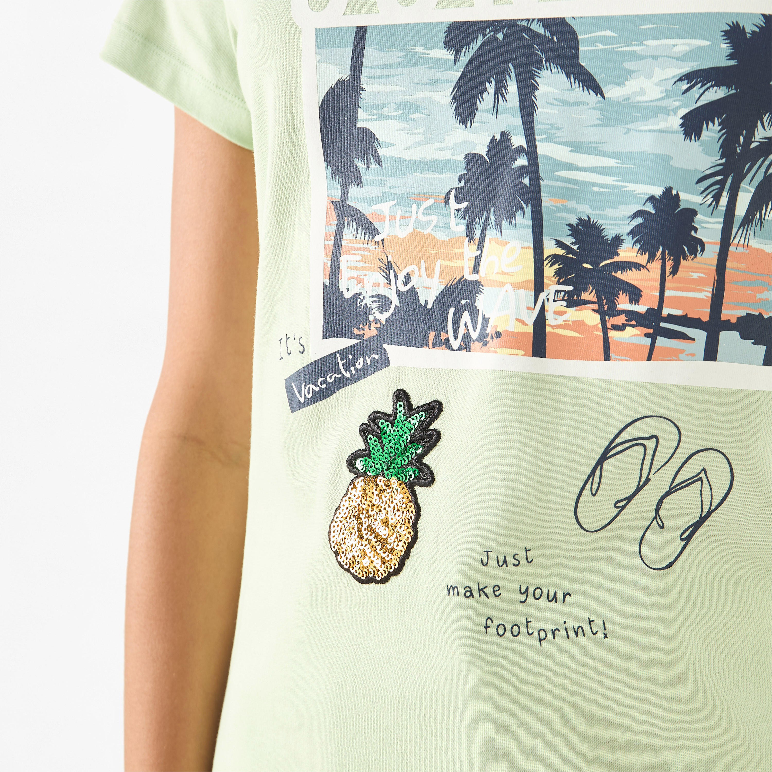Graphic Print Crew Neck T-shirt with Short Sleeves-women-clothing-tshirts-image-4