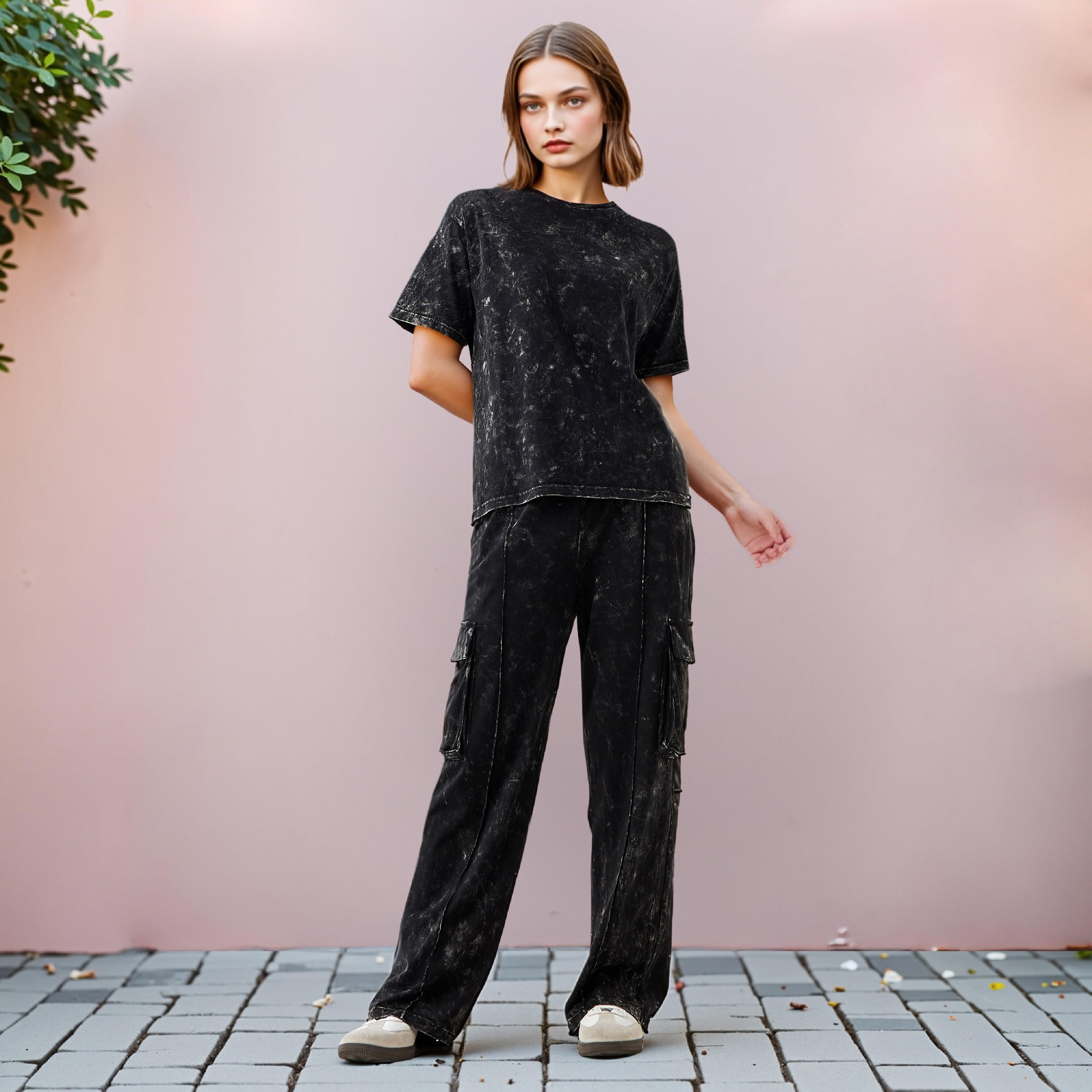 تيشيرت قطن مغسول بالحامض بياقة ضيقة وأكمام قصيرة-women-clothing-tshirts-image-2