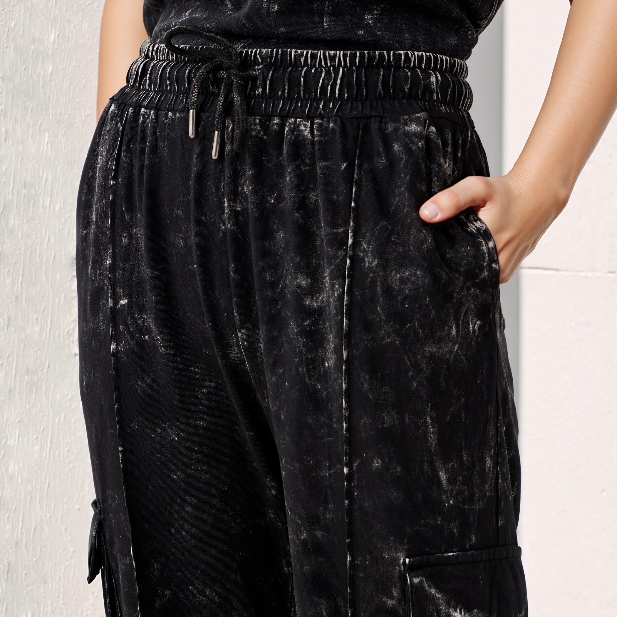 Acid Wash Cargo Joggers with Pockets-women-clothing-bottoms-joggers-image-4