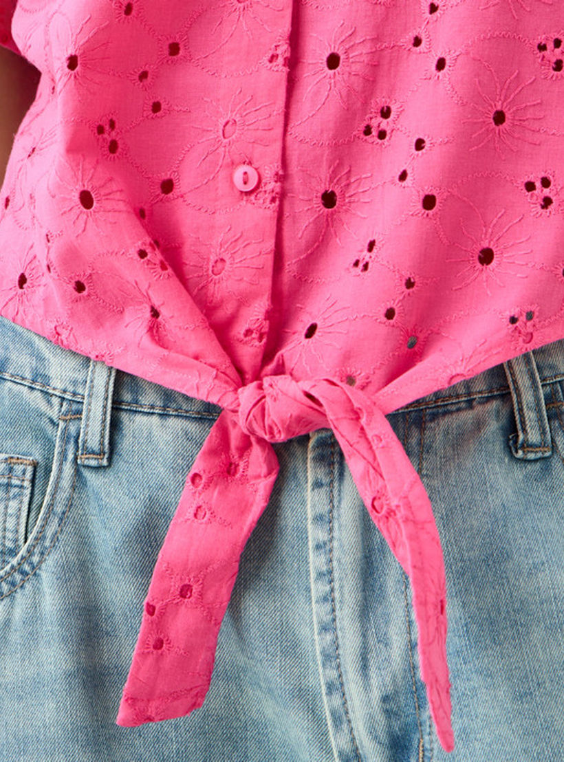 قميص شيفلي بارز الملمس بياقة وعقدة-women-clothing-shirtsandblouses-shirts-image-5