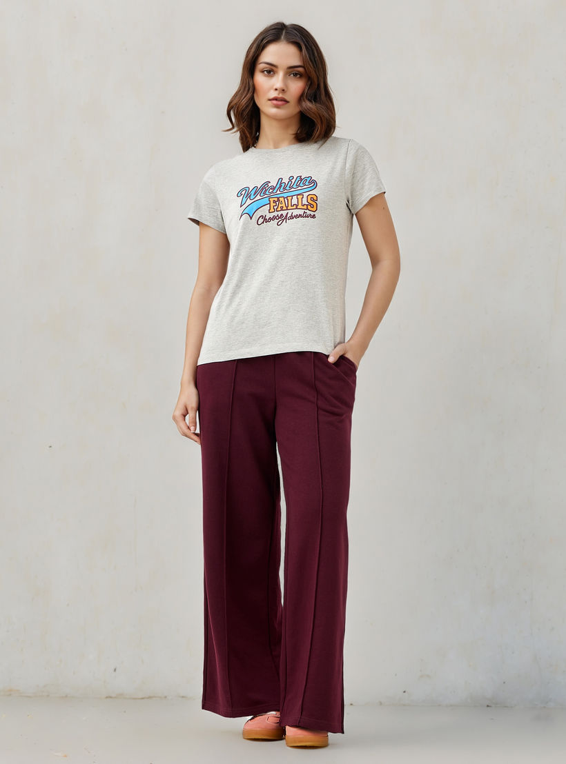 تيشيرت بياقة ضيقة وطبعات-women-clothing-tshirts-image-4