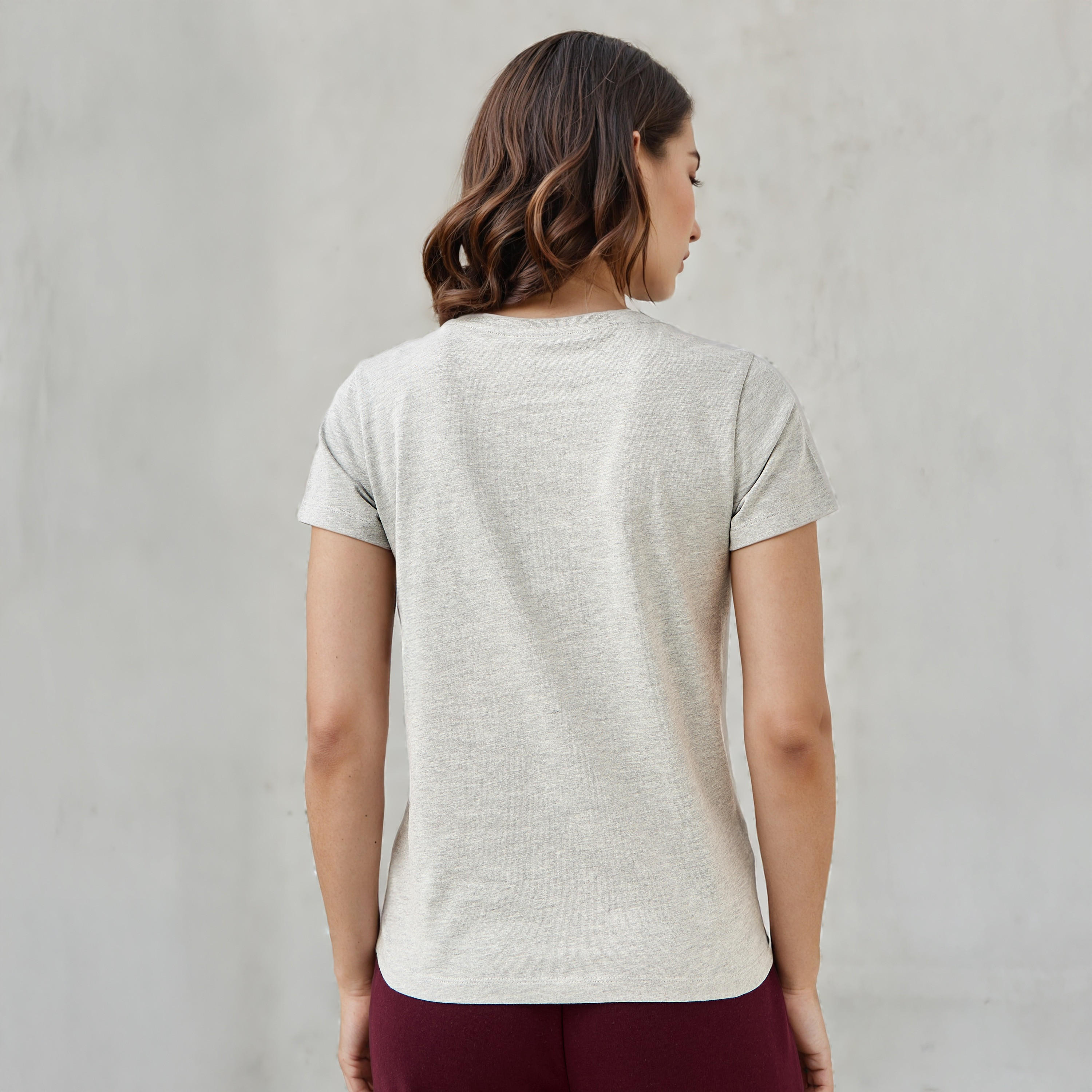 تيشيرت بياقة ضيقة وطبعات-women-clothing-tshirts-image-3