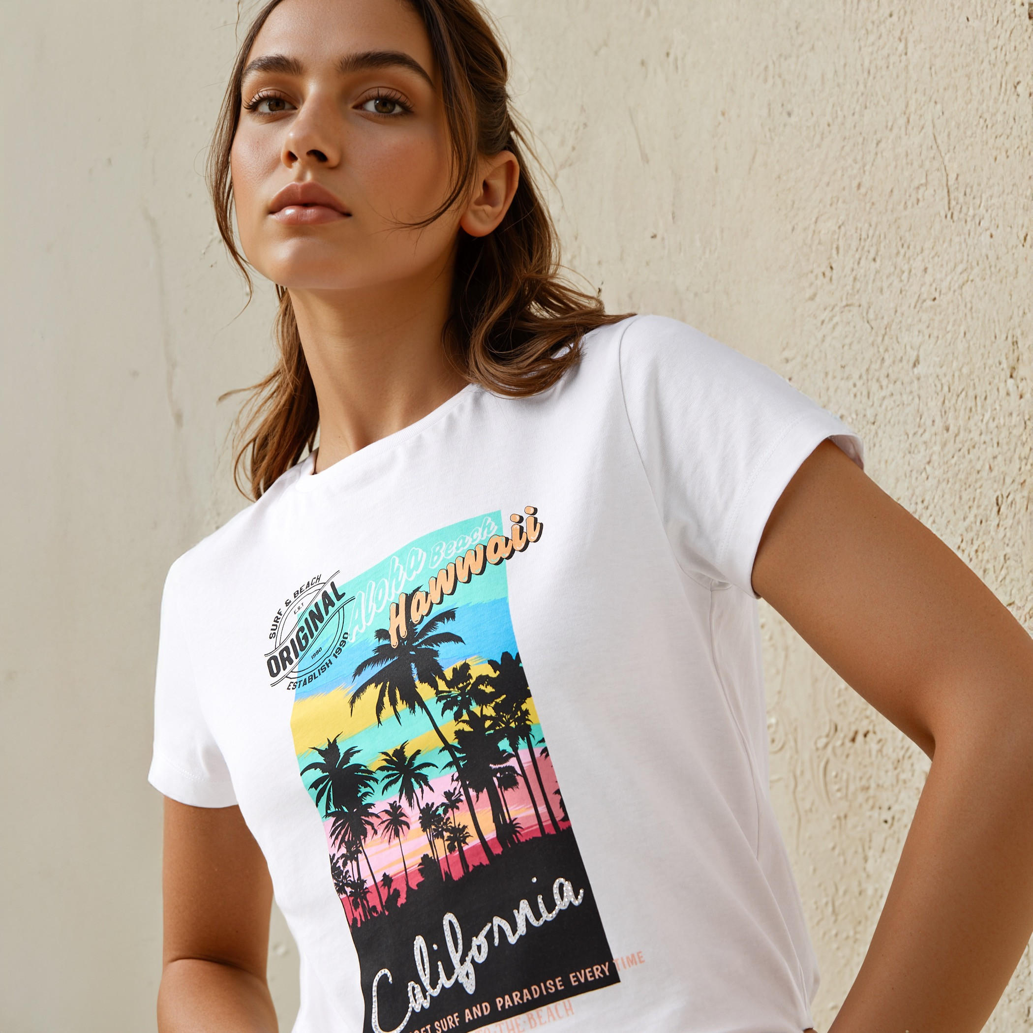 Graphic Print T-shirt-women-clothing-tshirts-image-4