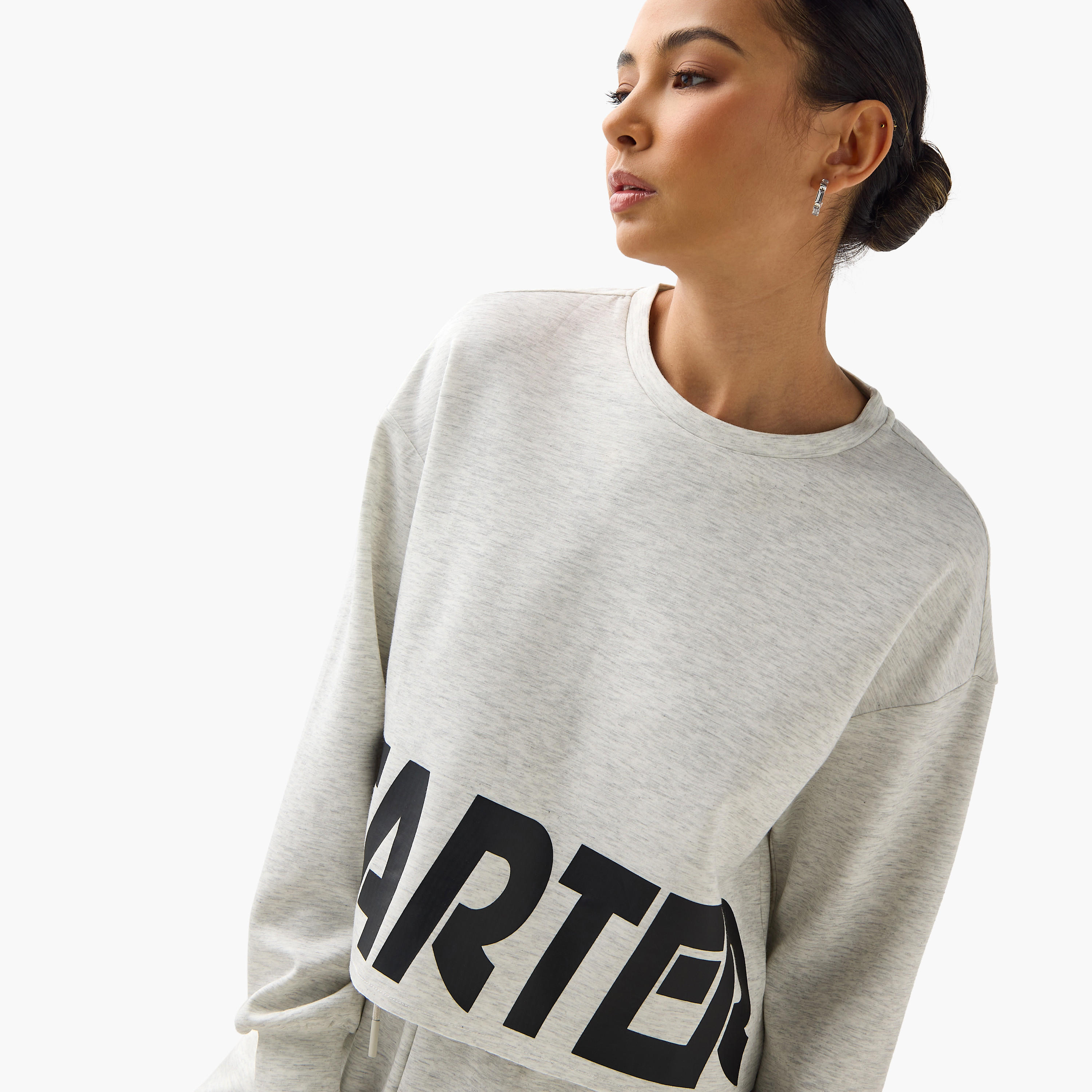 Starter Embroidered Crop Sweatshirt-women-winterwear-hoodiesandsweatshirts-sweatshirts-image-4