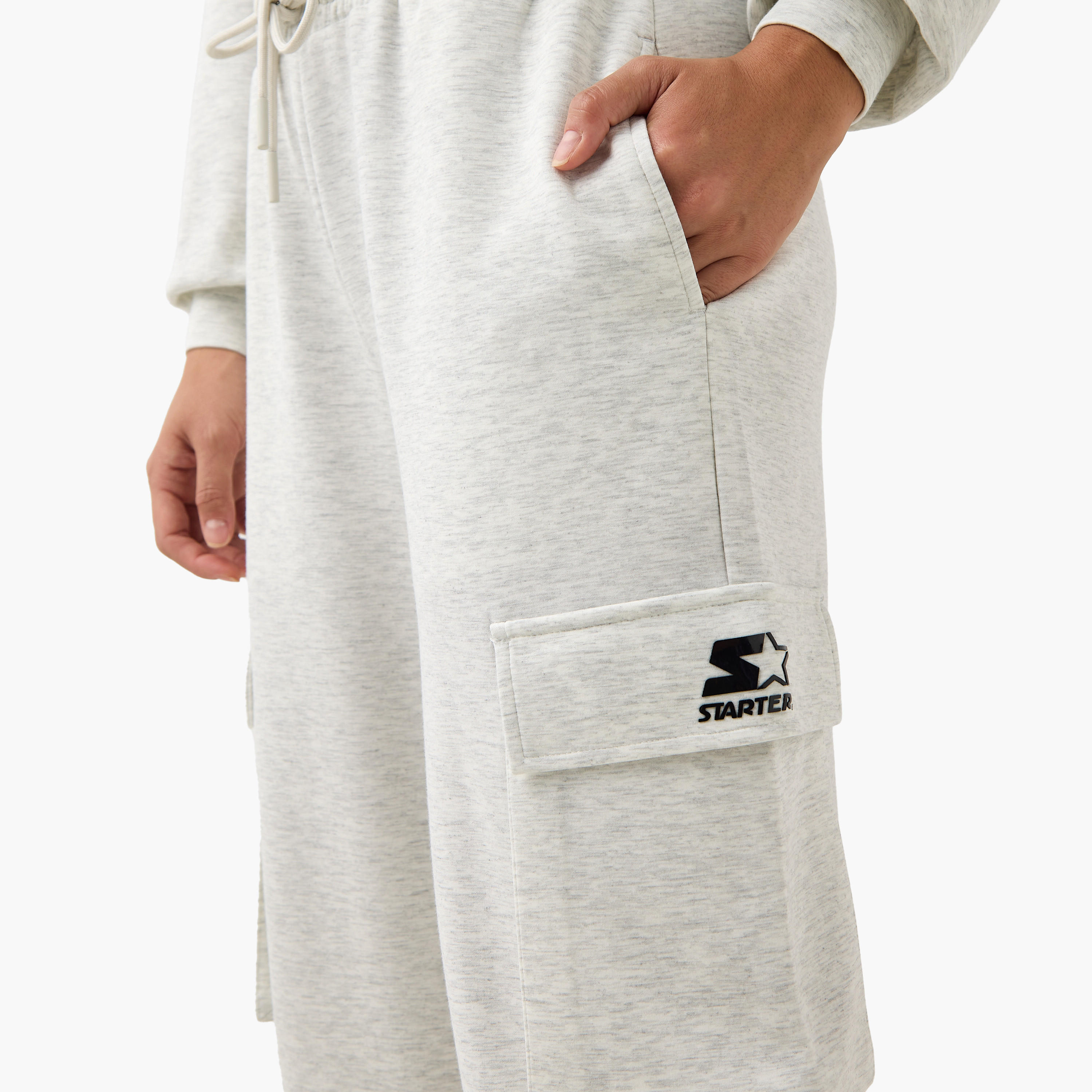 بنطلون رياضي كارجو برباط إغلاق وجيوب من ستارتر-women-clothing-bottoms-joggers-image-3