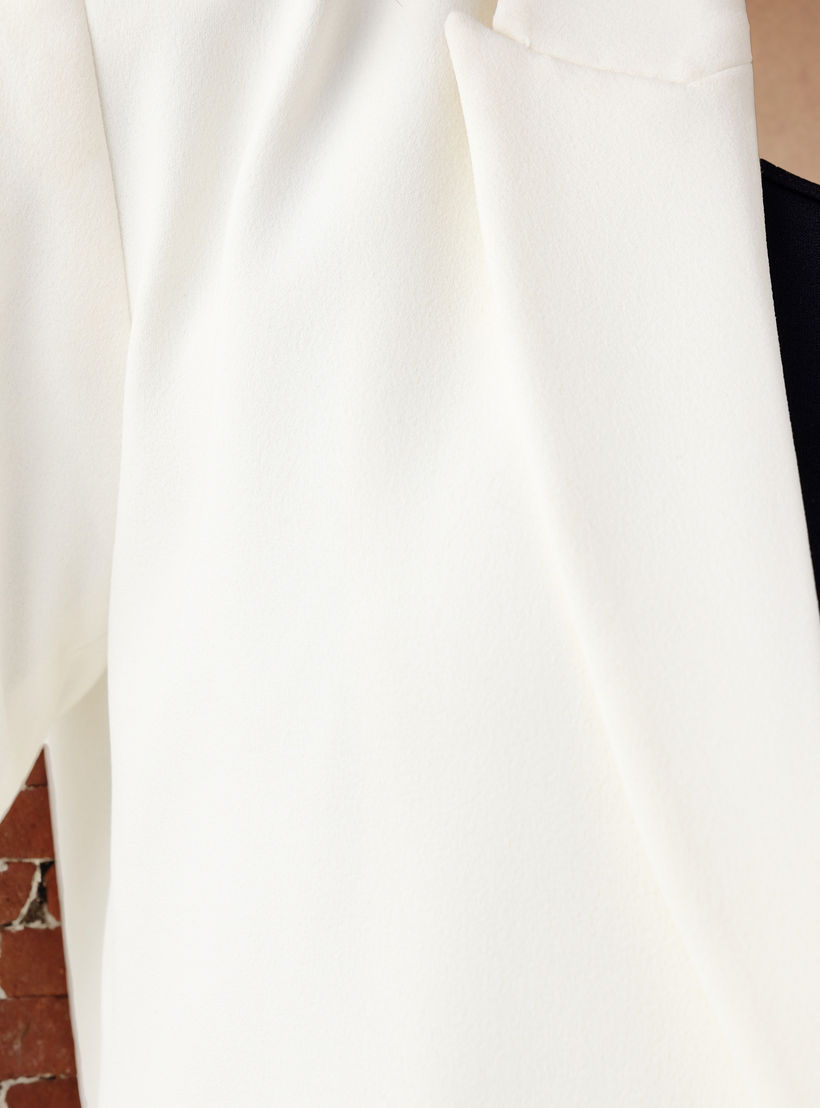 Peak Lapel Crop Blazer-women-clothing-coatsandjackets-blazers-image-5