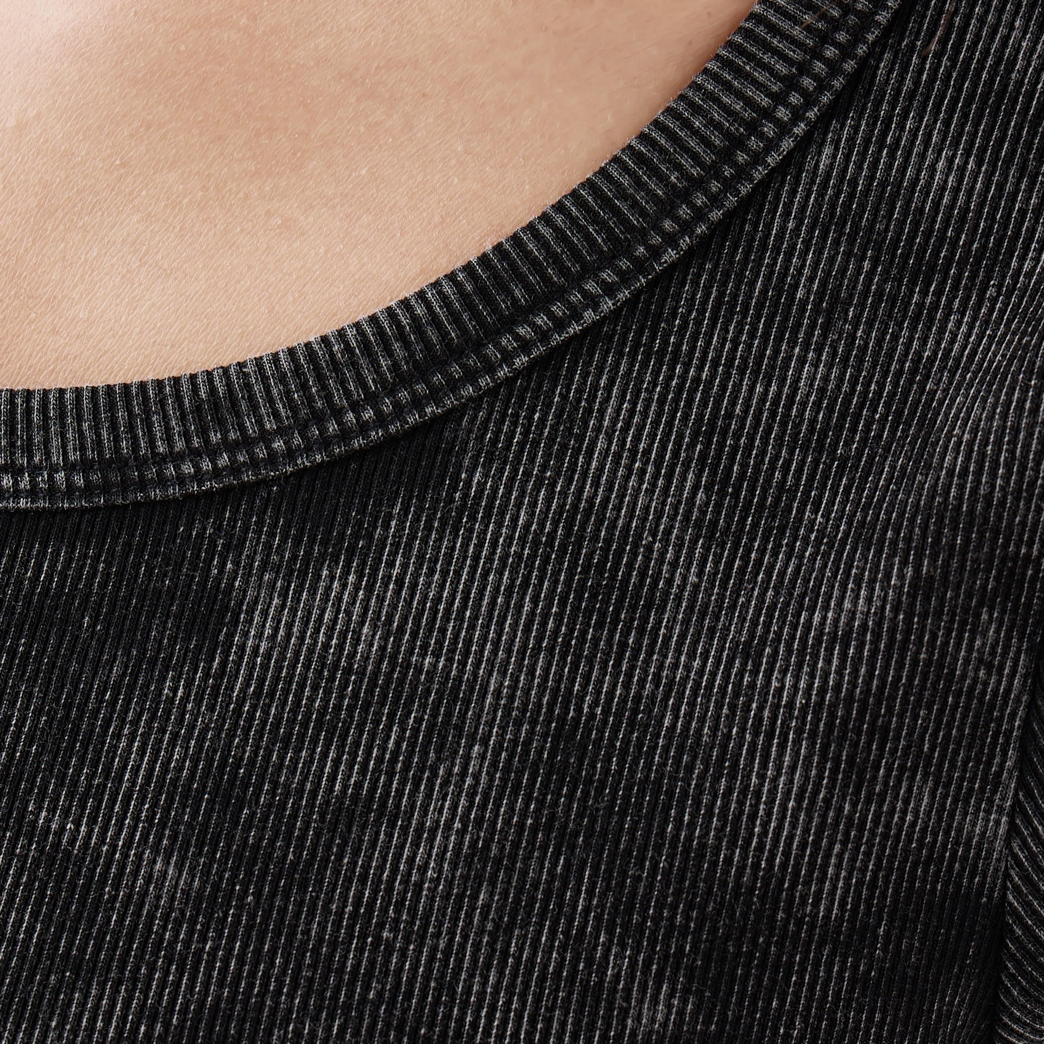 Ribbed Crop Top with Scoop Neck-women-clothing-tshirts-image-5