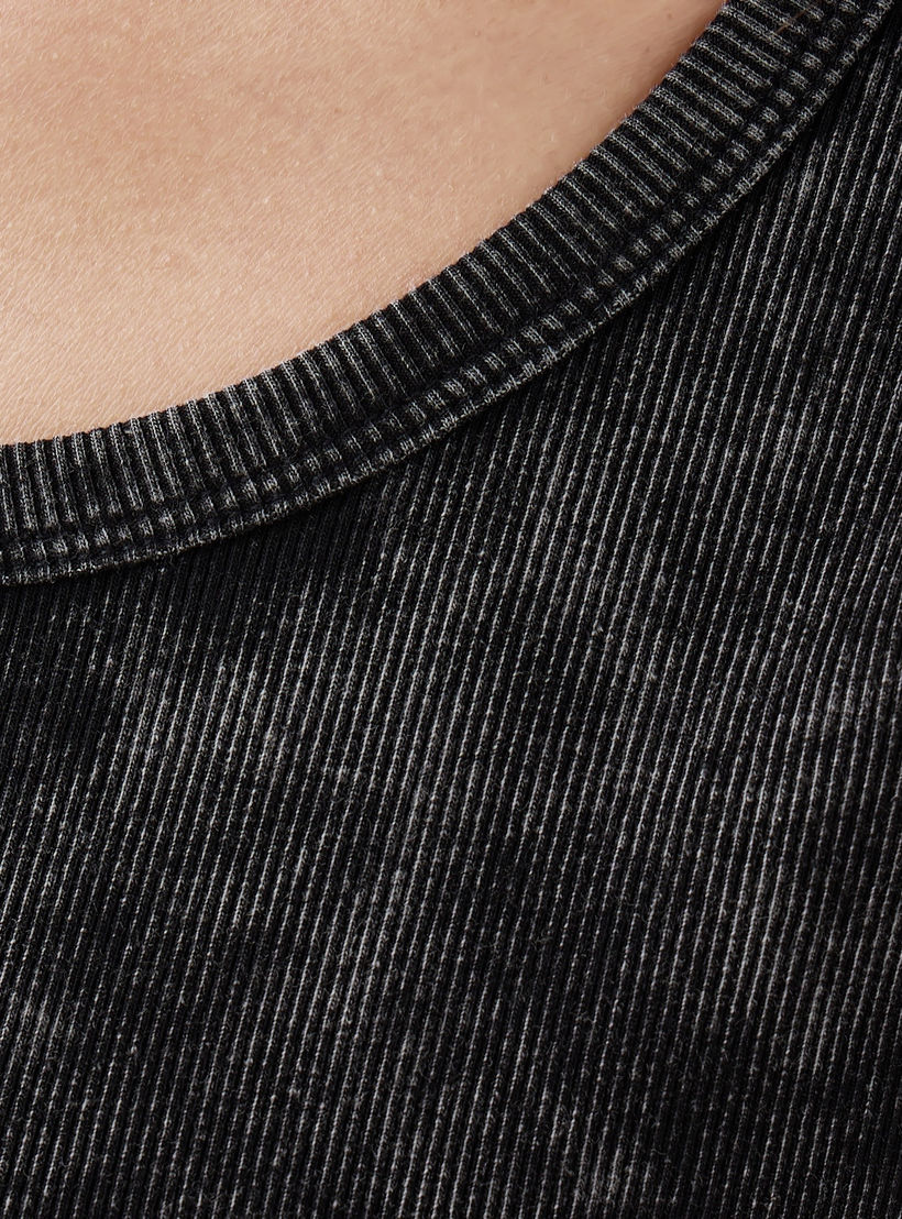 Ribbed Crop Top with Scoop Neck-women-clothing-tshirts-image-5