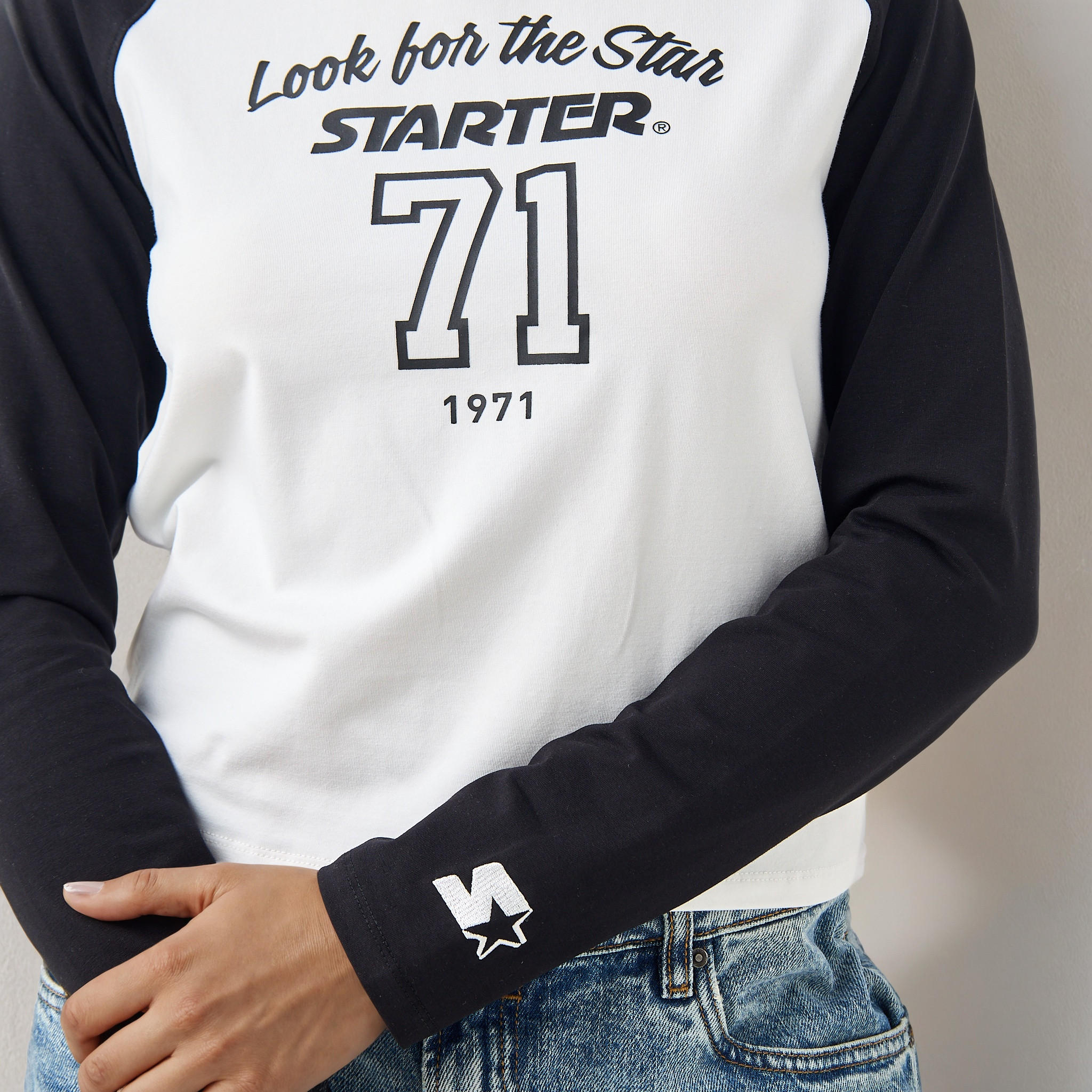 تيشيرت بطبعات وأكمام مغايرة-women-clothing-tshirts-image-2