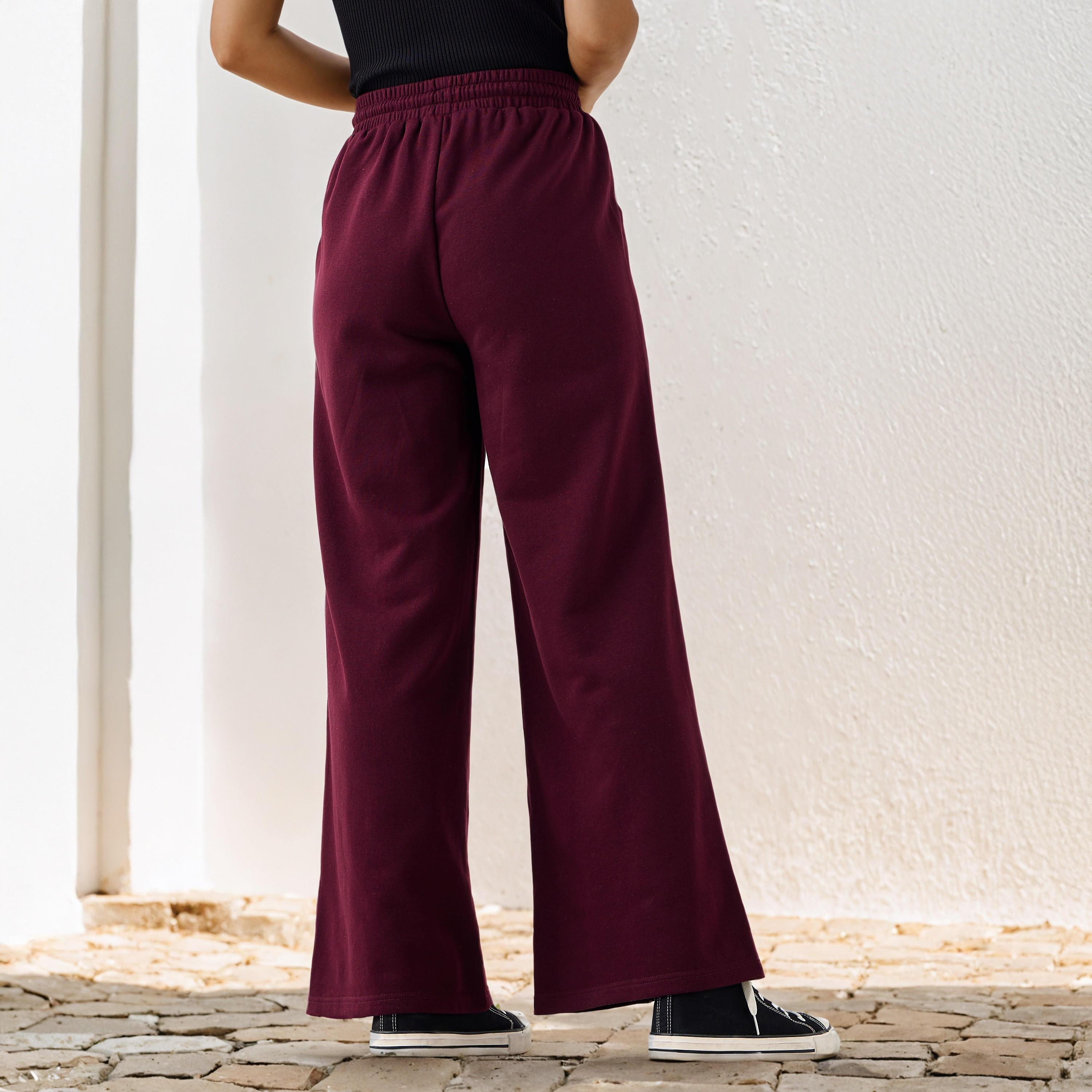 بنطلون بقصة عادية وخصر مرن وجيوب-women-clothing-bottoms-joggers-image-3