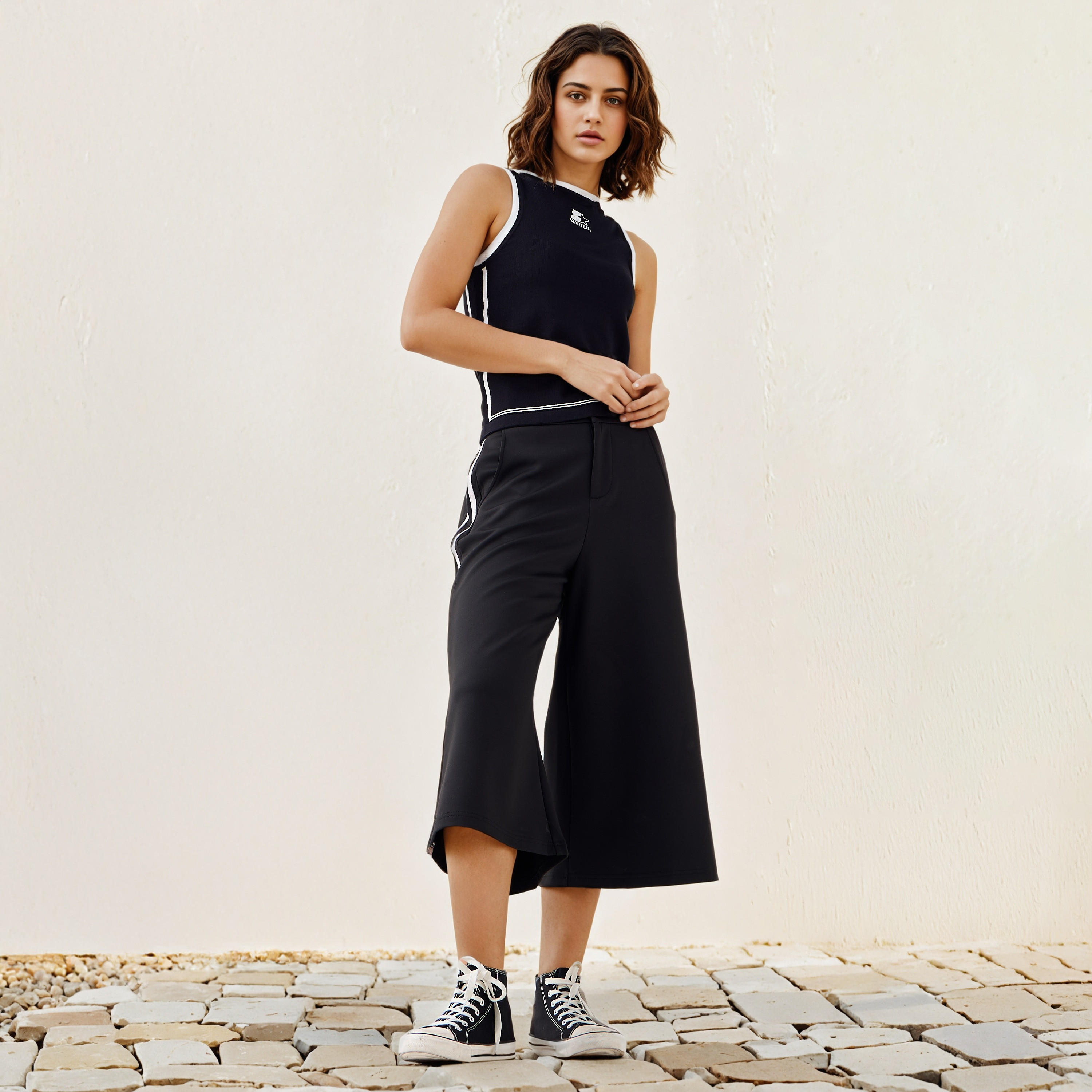 بلوزة تانك بتطريزات شعار من ستارتر-women-clothing-tshirts-image-4