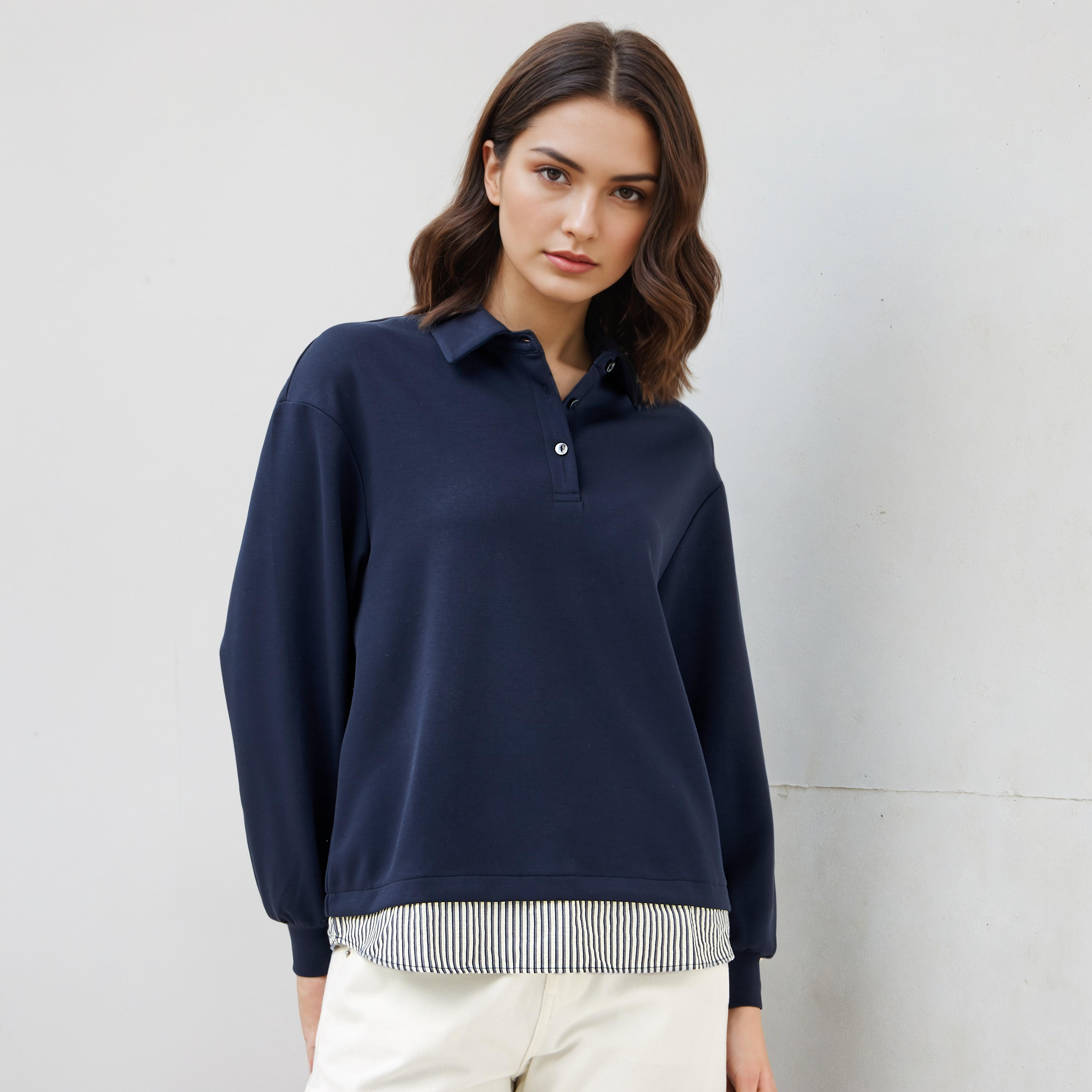 سويت شيرت نيوبرين بياقة عادية-women-winterwear-hoodiesandsweatshirts-sweatshirts-image-5