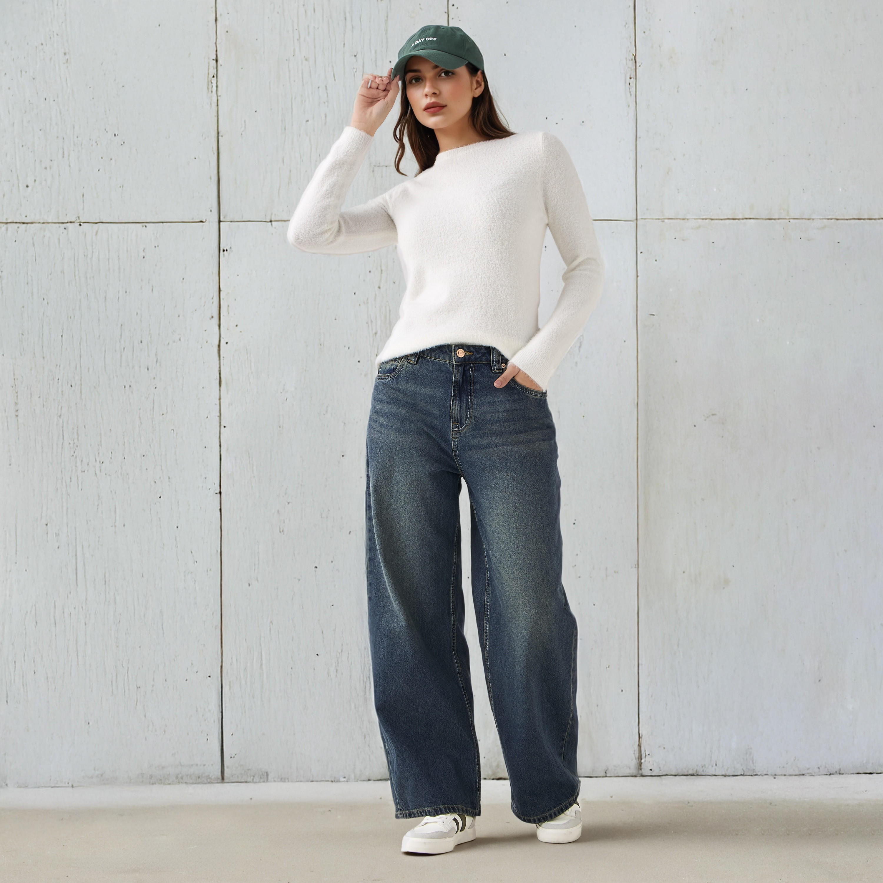 كنزة فرو صناعي بياقة ضيقة-women-clothing-cardigansandjumpers-jumpers-image-2