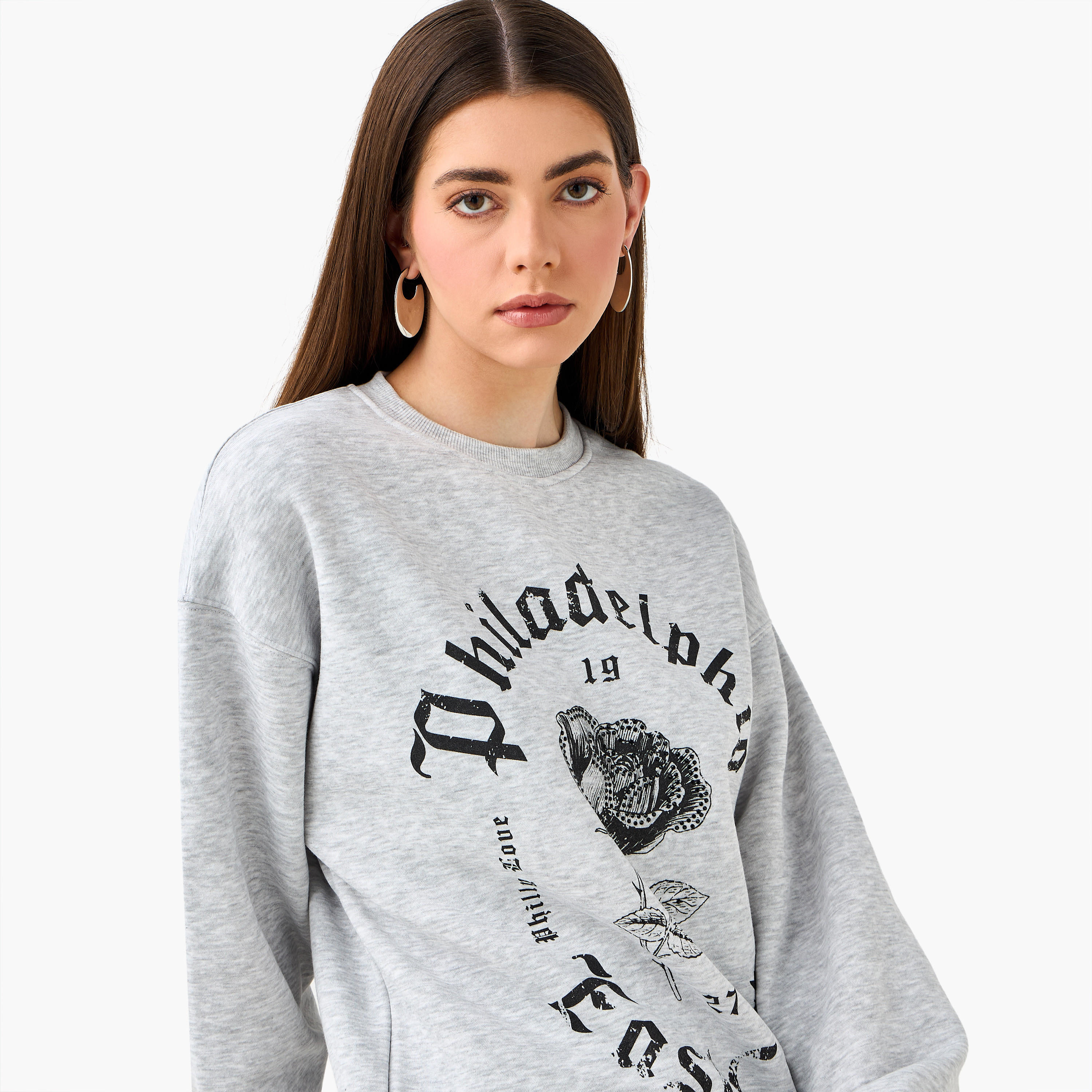 Graphic Print Sweatshirt with Crew Neck-women-winterwear-hoodiesandsweatshirts-sweatshirts-image-4