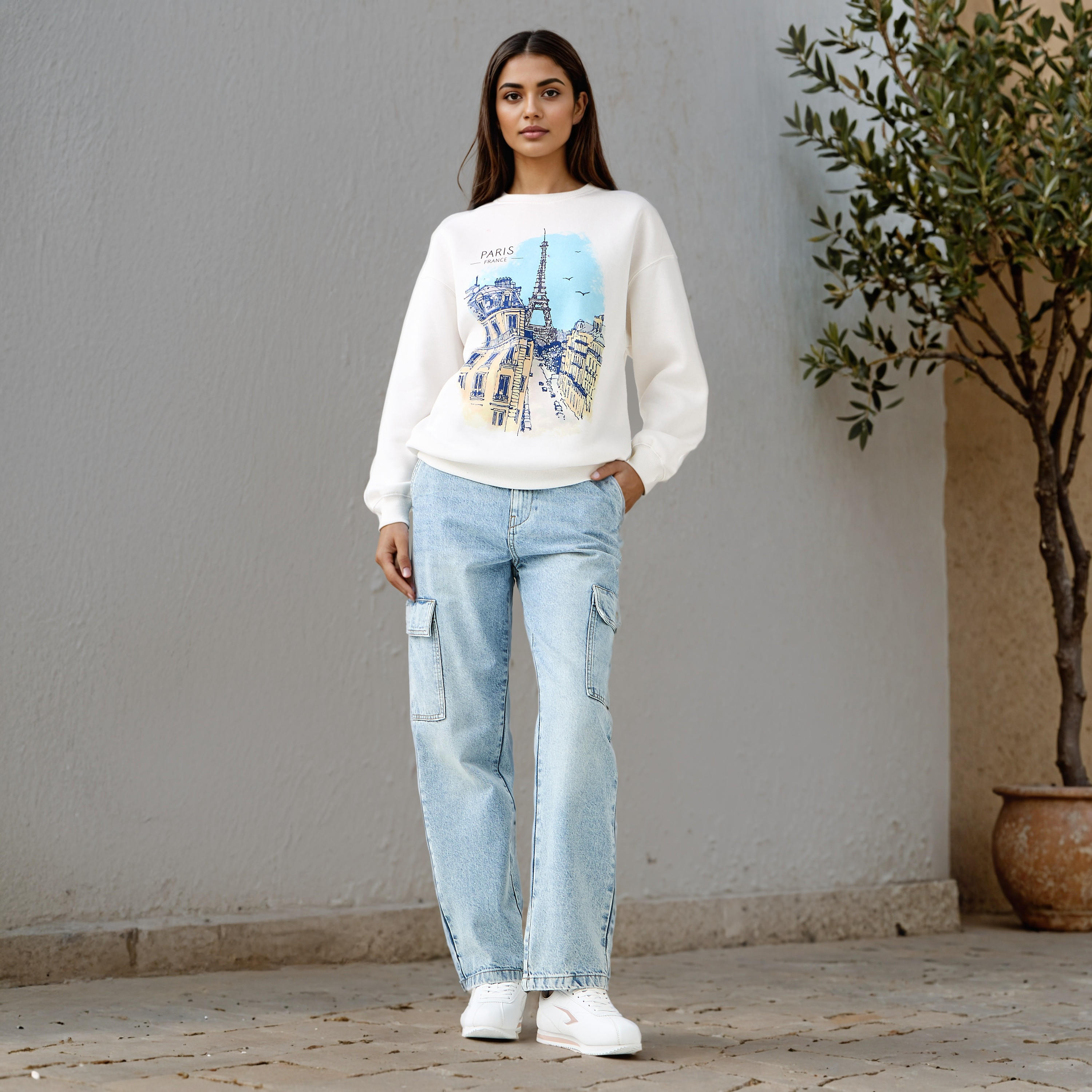 Graphic Print Sweatshirt with Crew Neck-women-winterwear-hoodiesandsweatshirts-sweatshirts-image-2