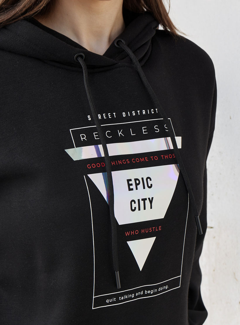 هودي بطبعات جرافيك-women-winterwear-hoodiesandsweatshirts-hoodies-image-3