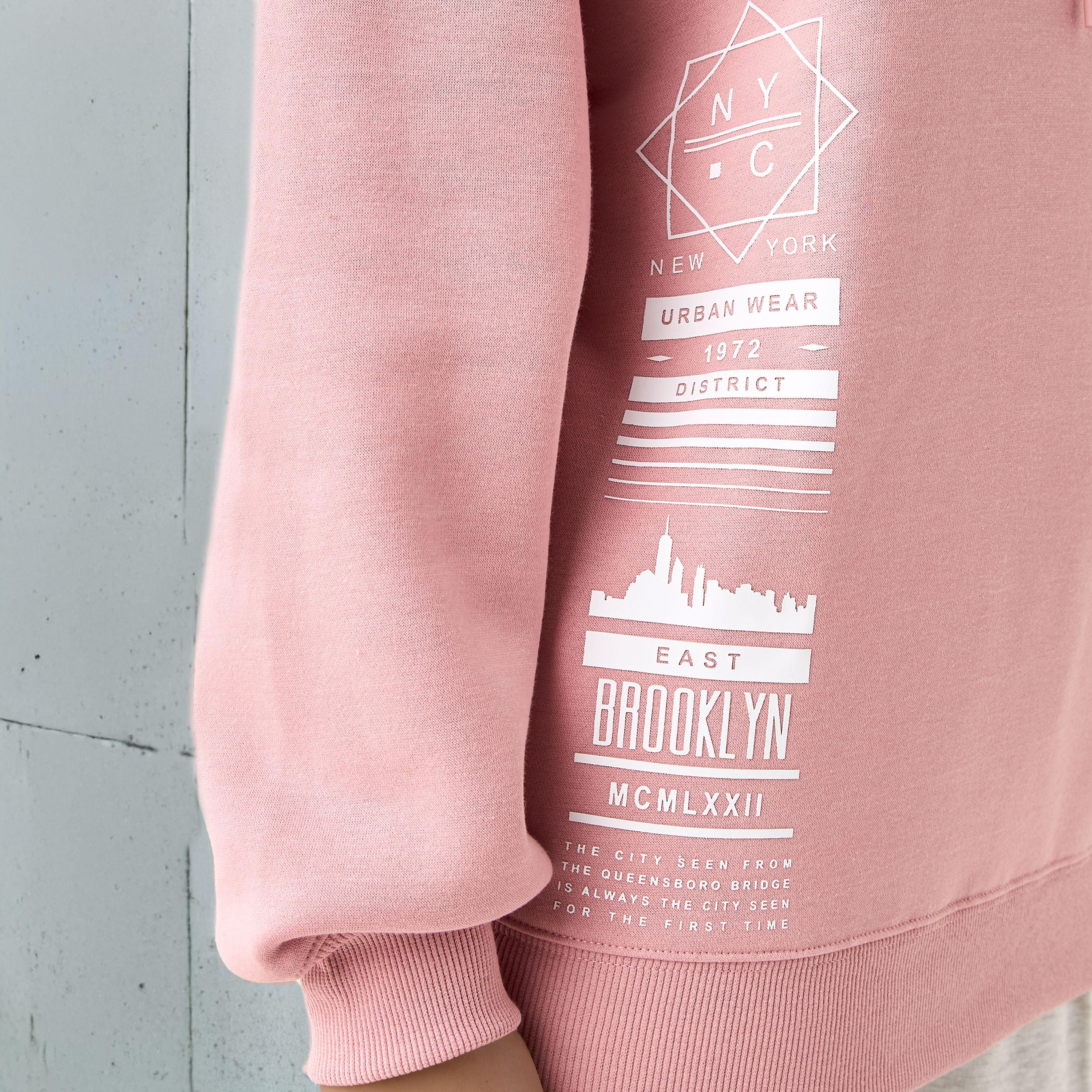 هودي بطبعات جرافيك-women-winterwear-hoodiesandsweatshirts-hoodies-image-3