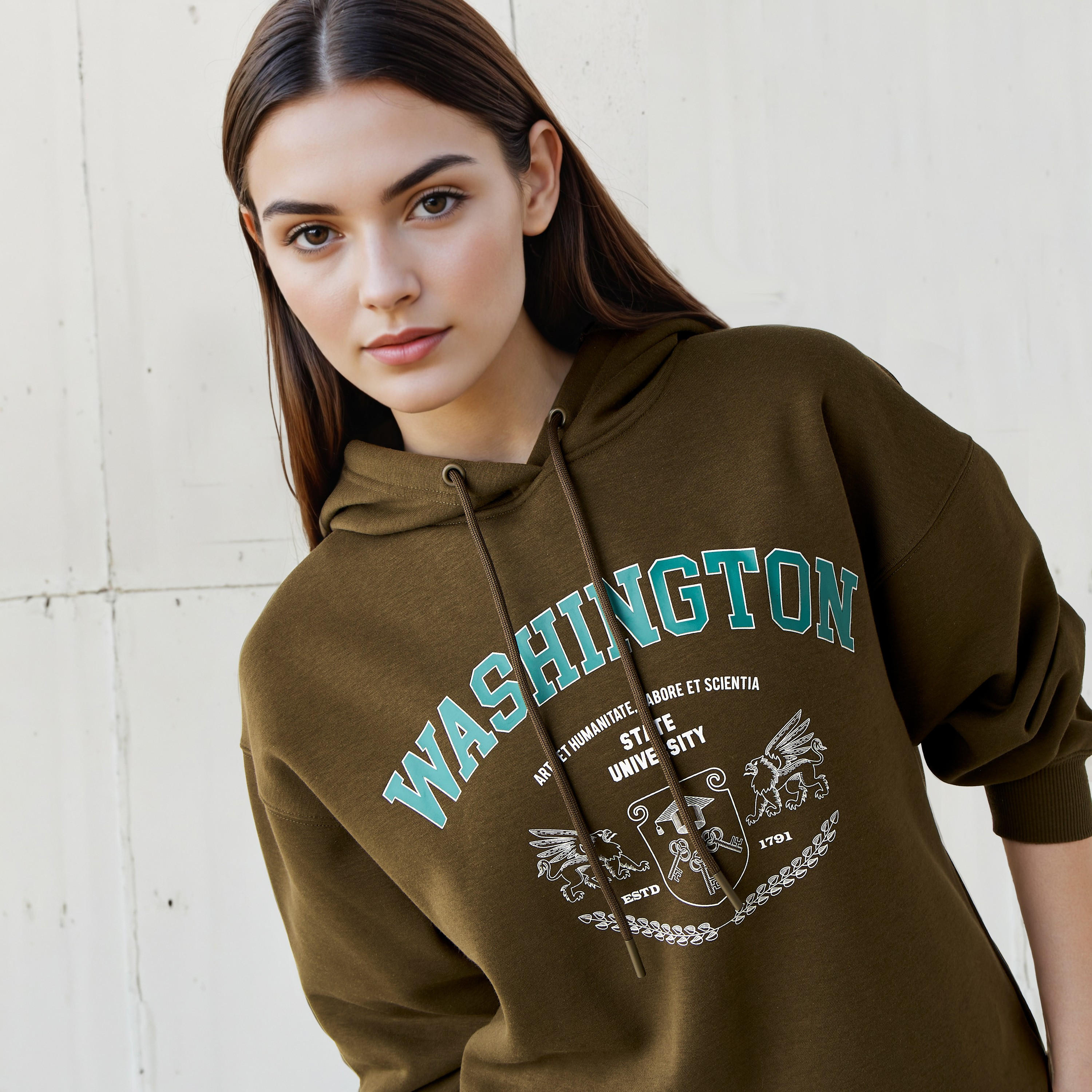 Hoodie with Graphic Print-women-winterwear-hoodiesandsweatshirts-hoodies-image-4