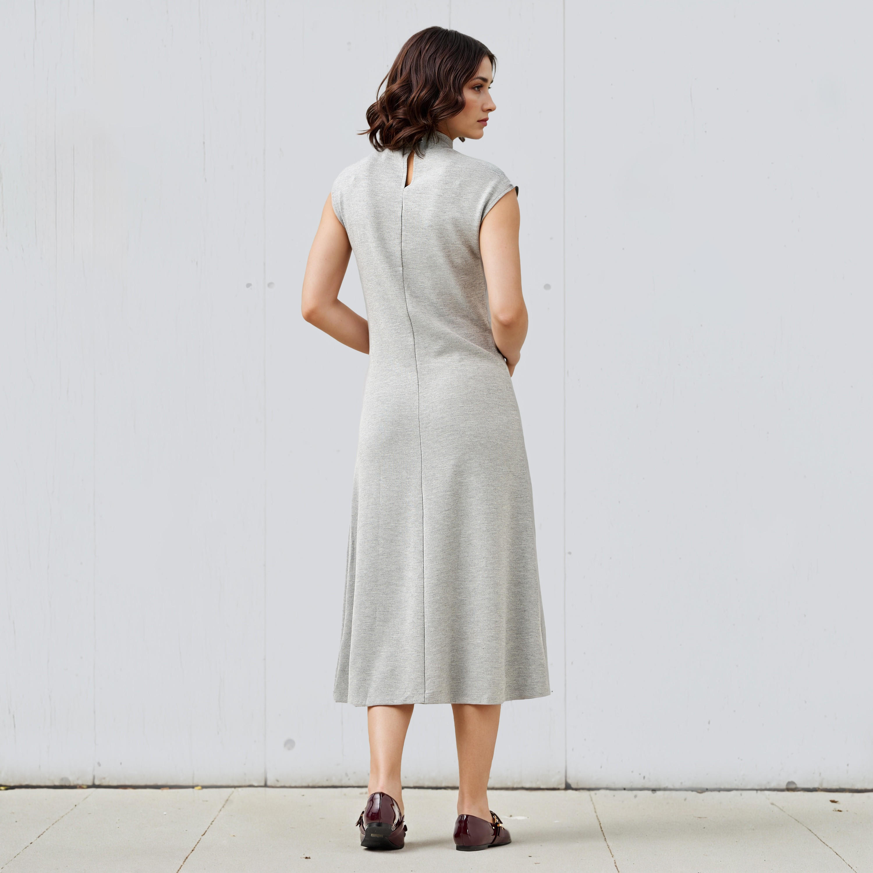 فستان إيه لاين دون أكمام بياقة عالية-women-clothing-dresses-image-3