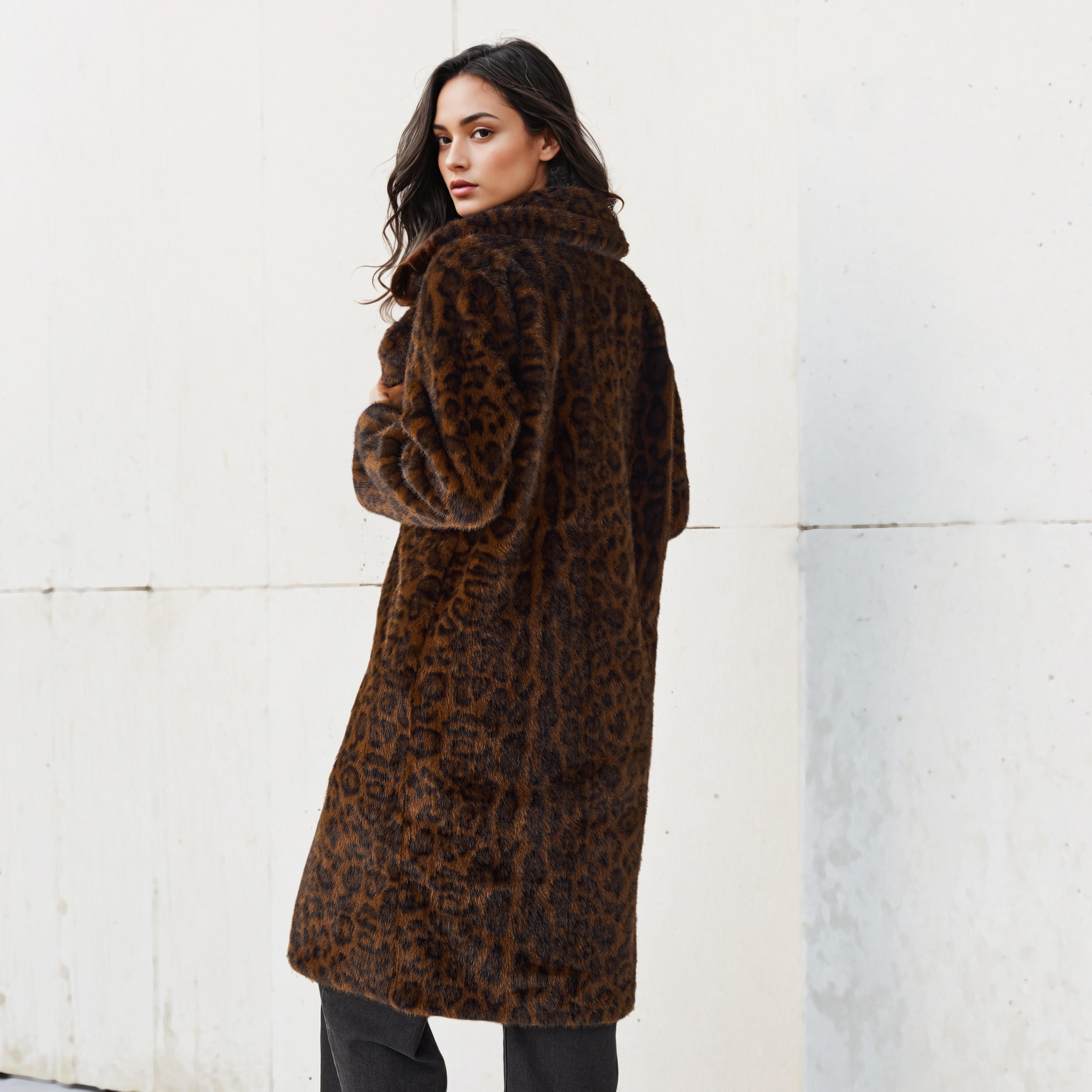معطف فرو صناعي بطبعات-women-clothing-coatsandjackets-coats-image-3