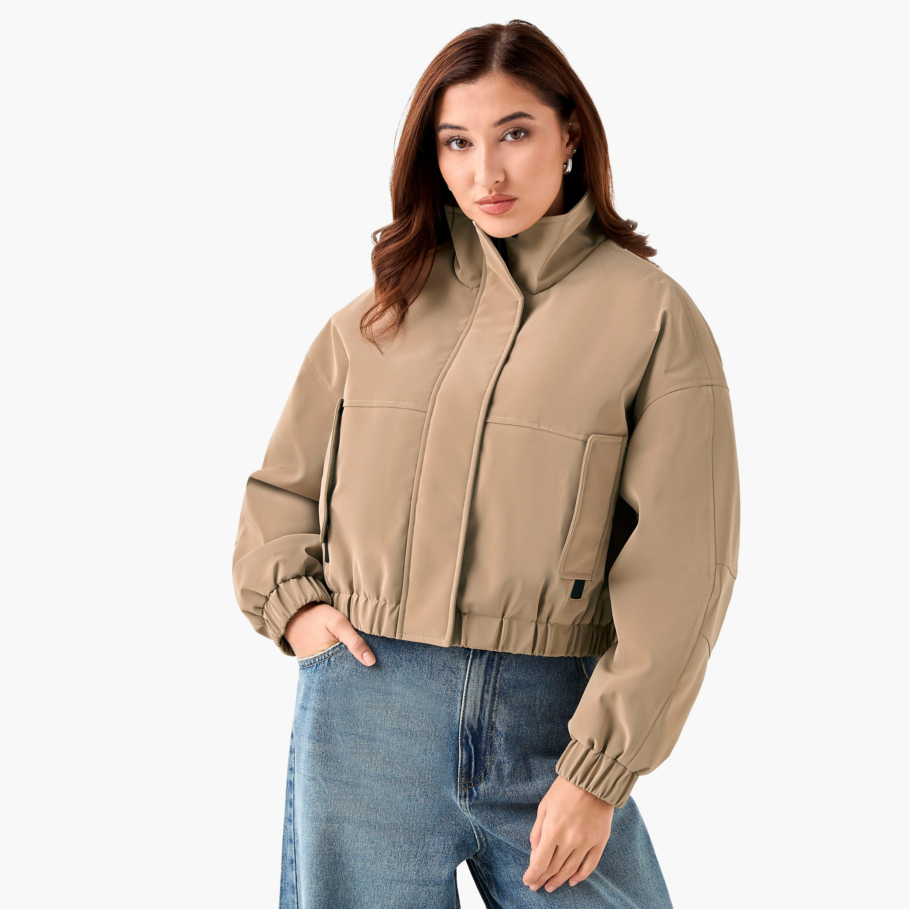 جاكيت بوليستر منفوخ بقصّة عادية وجيوب-women-winterwear-coatsandjackets-jackets-image-5