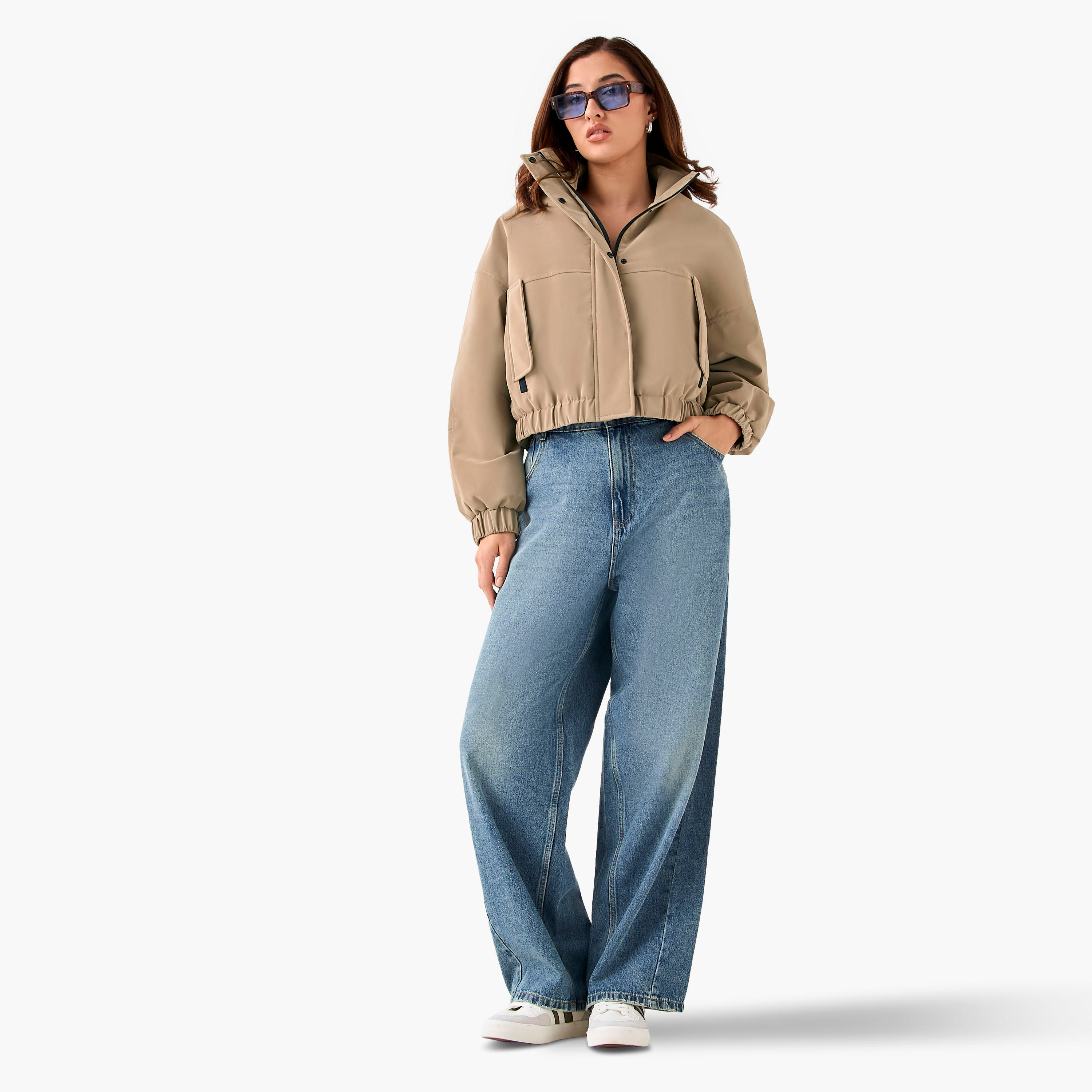 جاكيت بوليستر منفوخ بقصّة عادية وجيوب-women-winterwear-coatsandjackets-jackets-image-1
