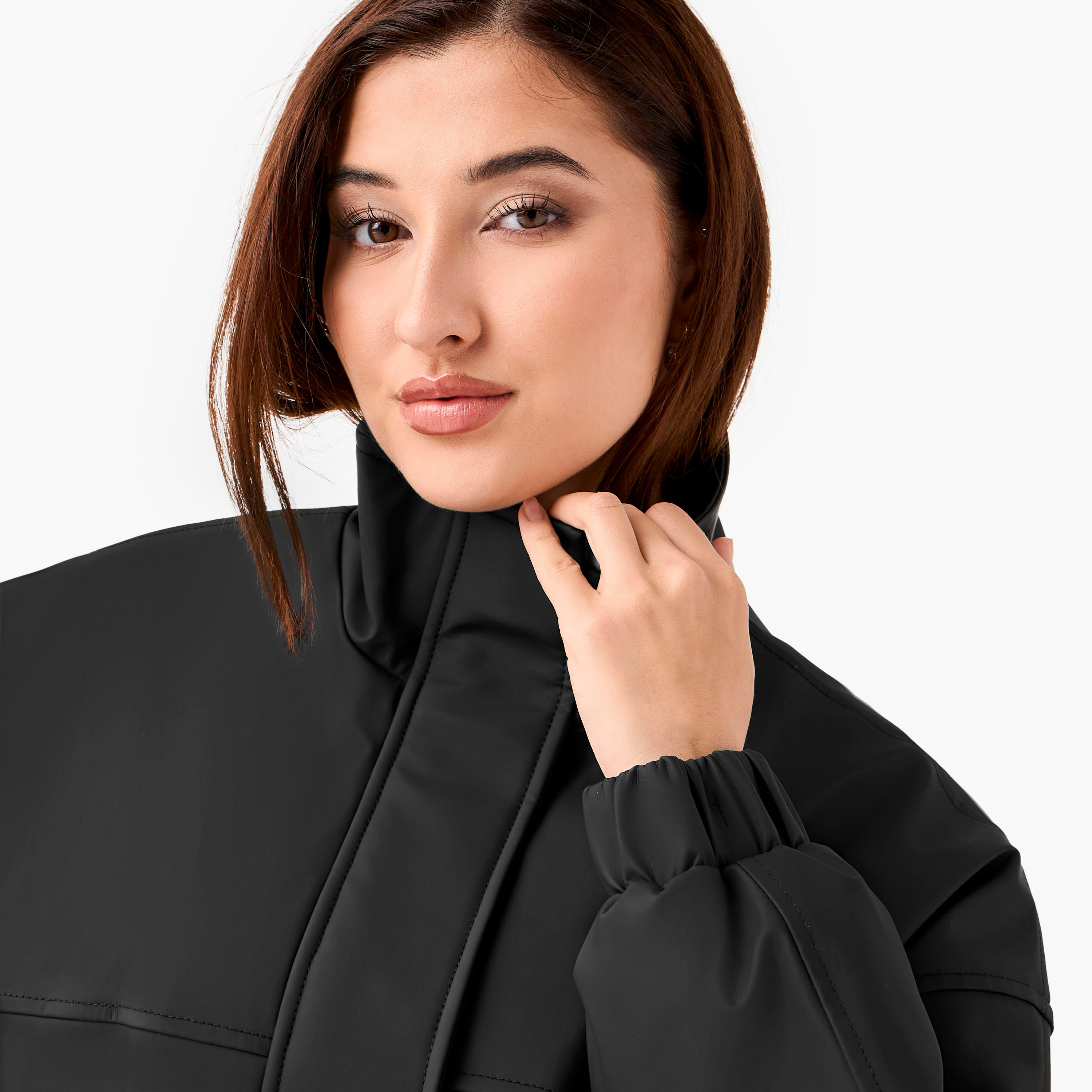 جاكيت بوليستر منفوخ بقصّة عادية وجيوب-women-winterwear-coatsandjackets-jackets-image-1